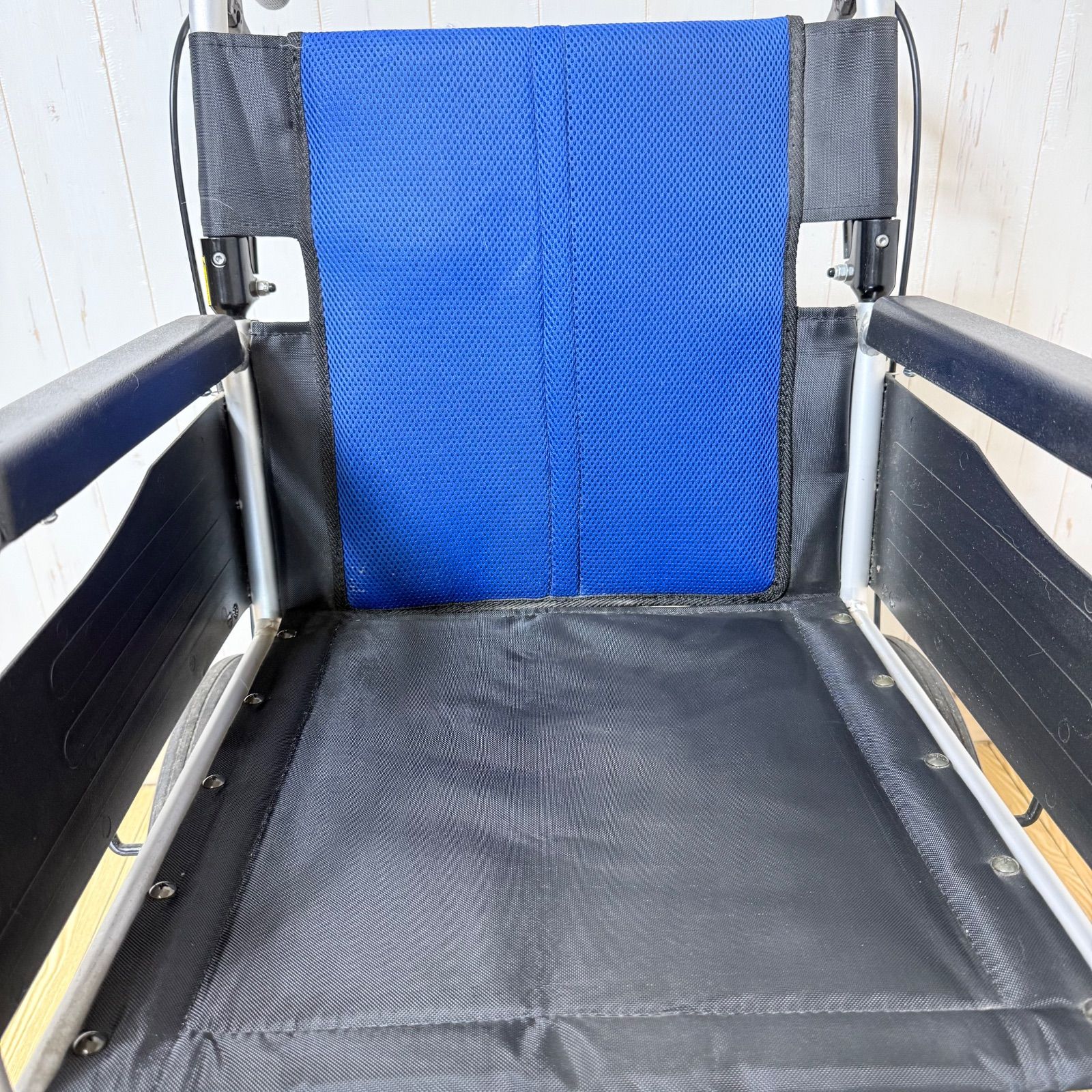 美品/ノーパンクタイヤ】MiKi ミキ 介助式車椅子 BAL-2 アルミ製
