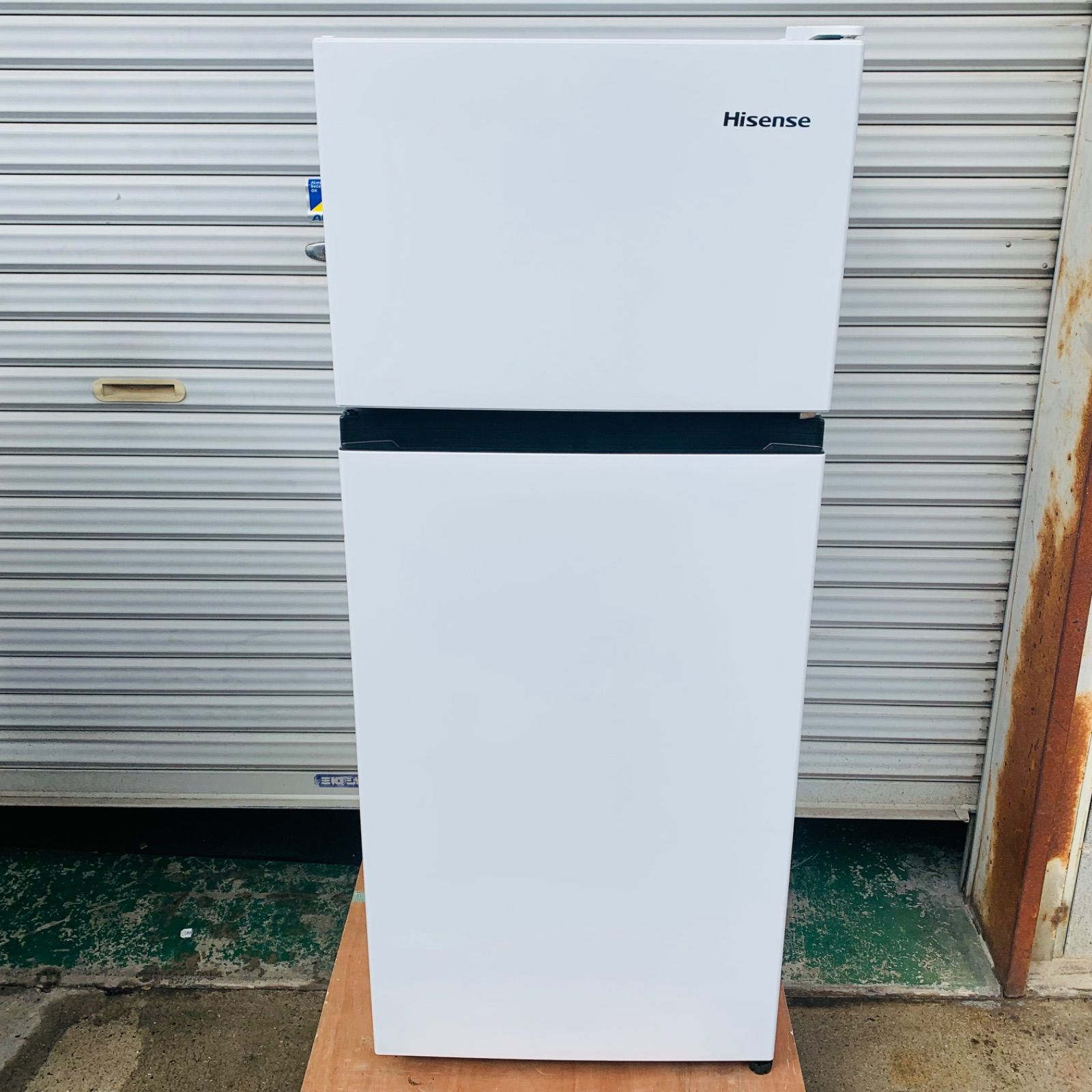 9r58. Hisense 124L 冷蔵庫 HR-B12HW 2023年製 - メルカリ