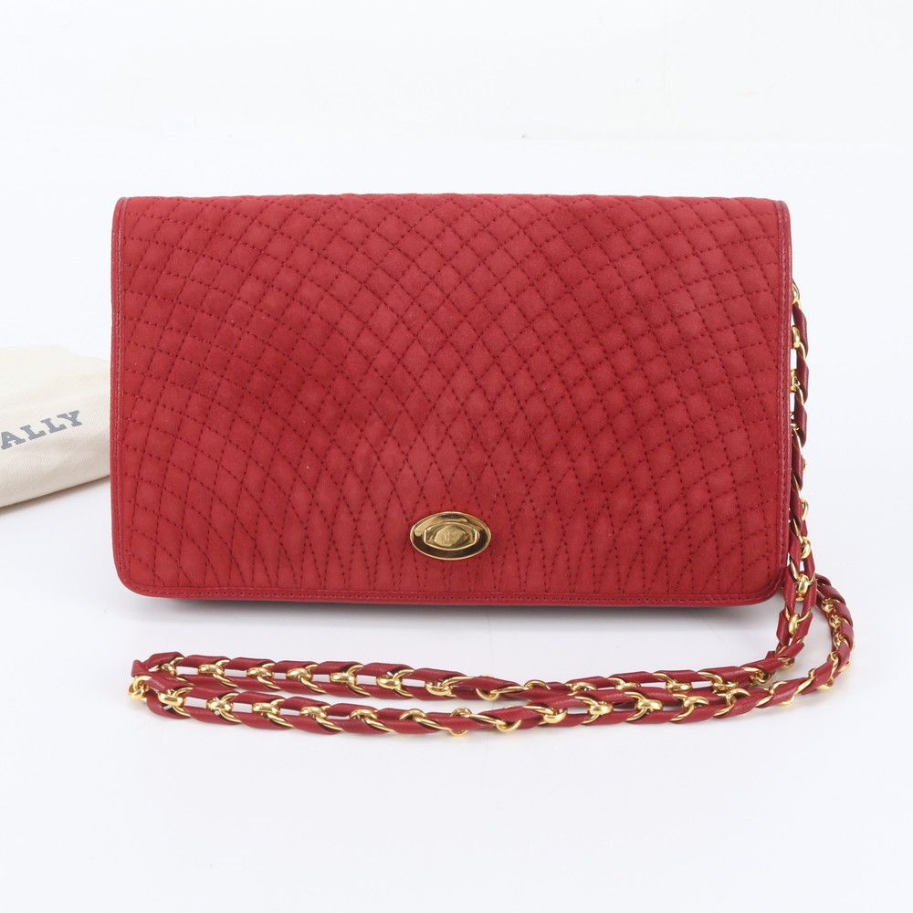 極美品 バリー BALLY チェーン ショルダーバッグ ラムスキン 赤 極美品 バリー キルティング レザー チェーン ショルダーバッグ 斜め