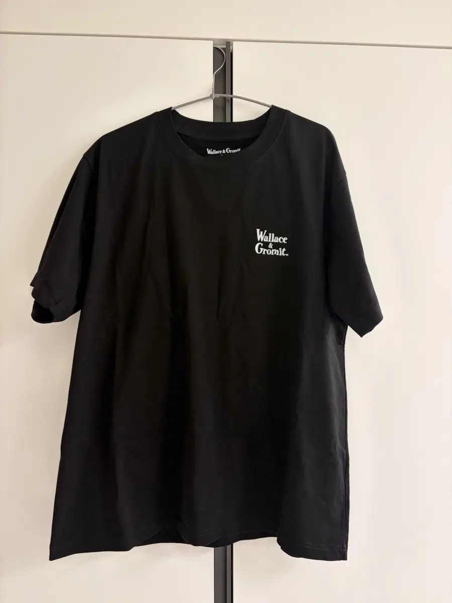 ウォレスと グルミット 半袖Tシャツ ブラック XL - メルカリ