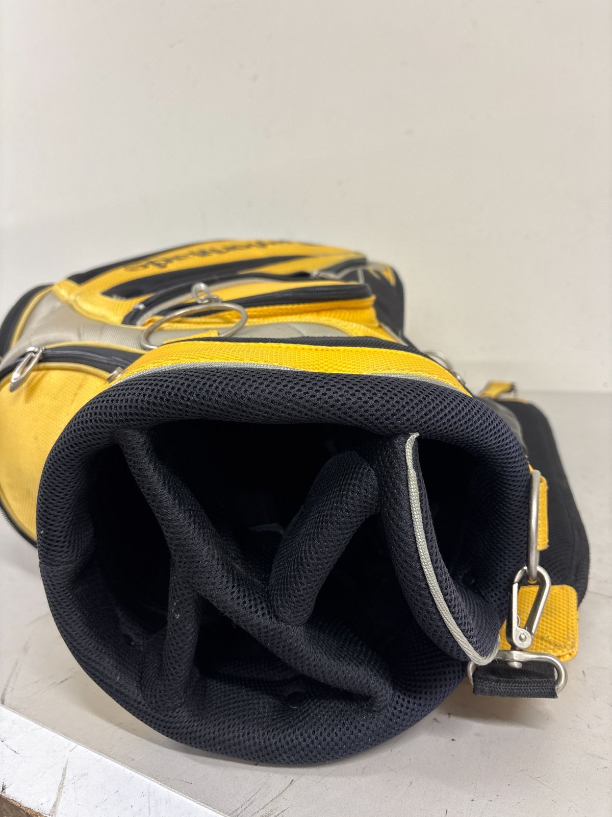 送料無料【TaylorMade テーラーメイド】キャディバッグ ゴルフバッグ