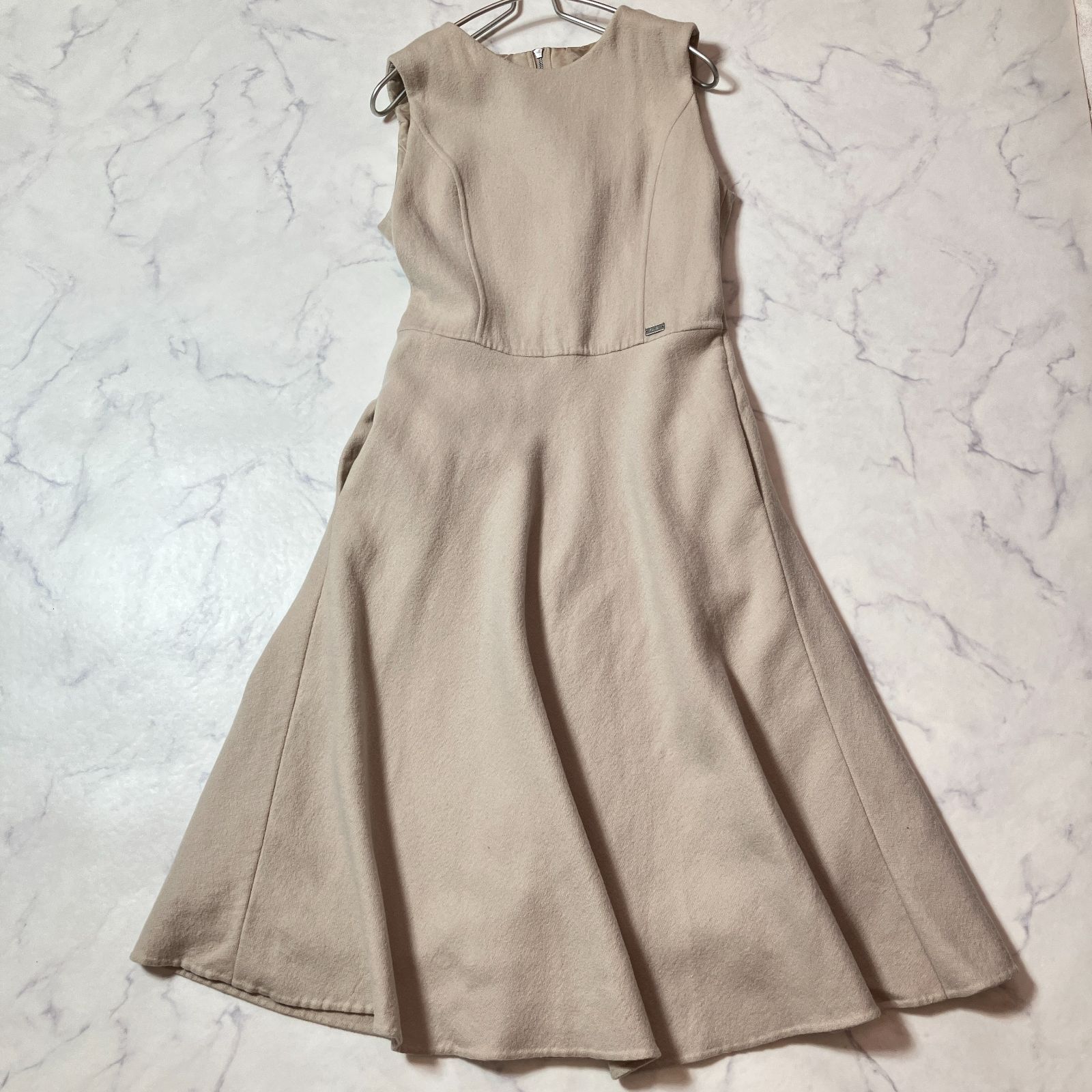 M FOXEY ノースリーブワンピース ロング Aライン ワンピース ベージュ
