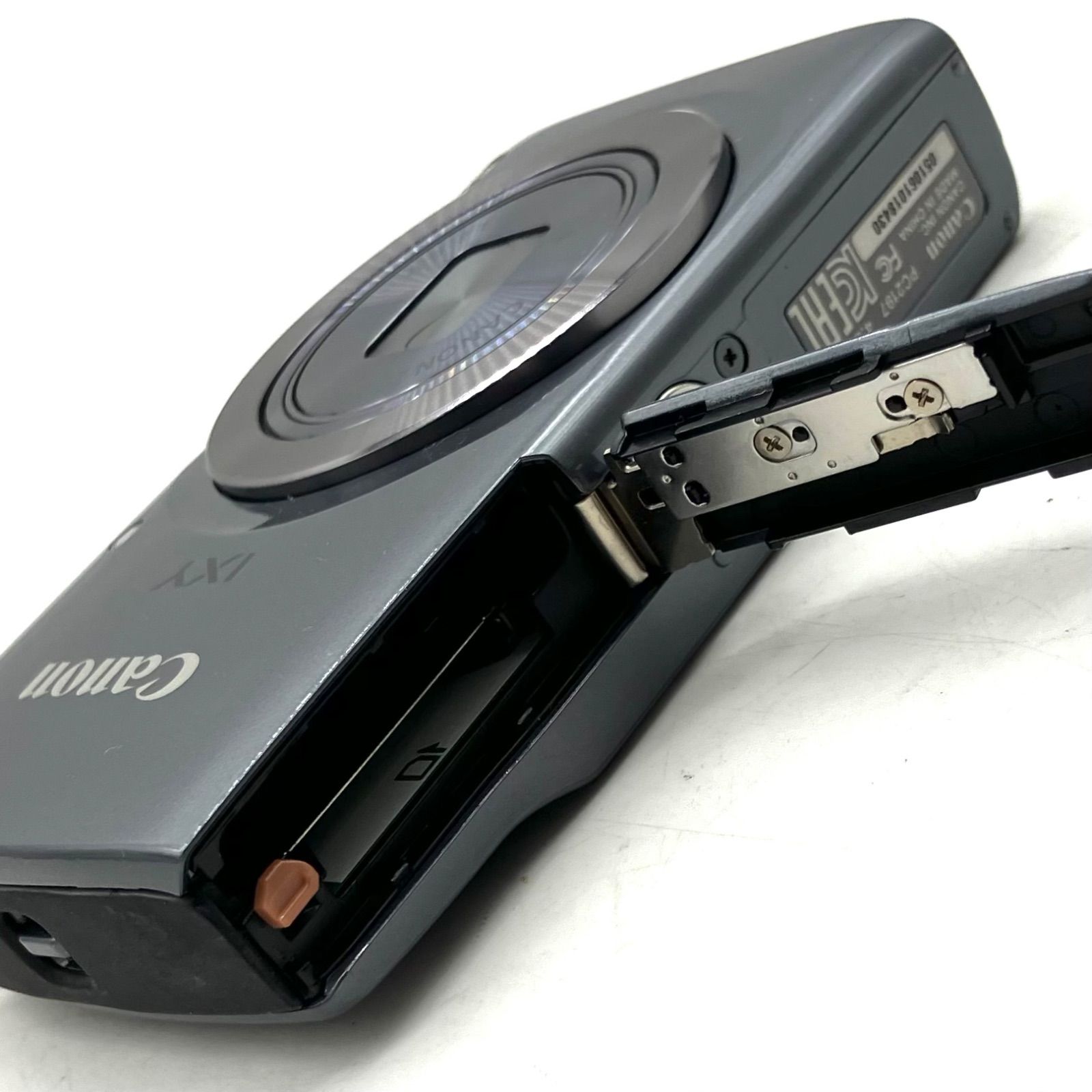 UB111【お買い得】Canon コンパクトデジタルカメラ IXY PC2197
