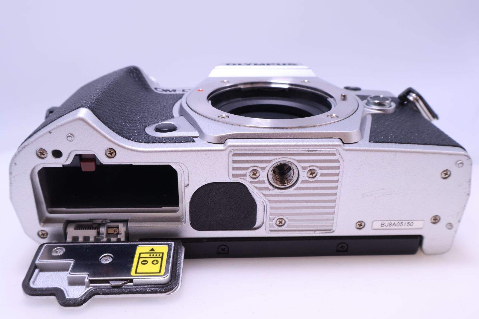 良品】OLYMPUS OM-D E-M5 Mark III ボディ シルバー - メルカリ