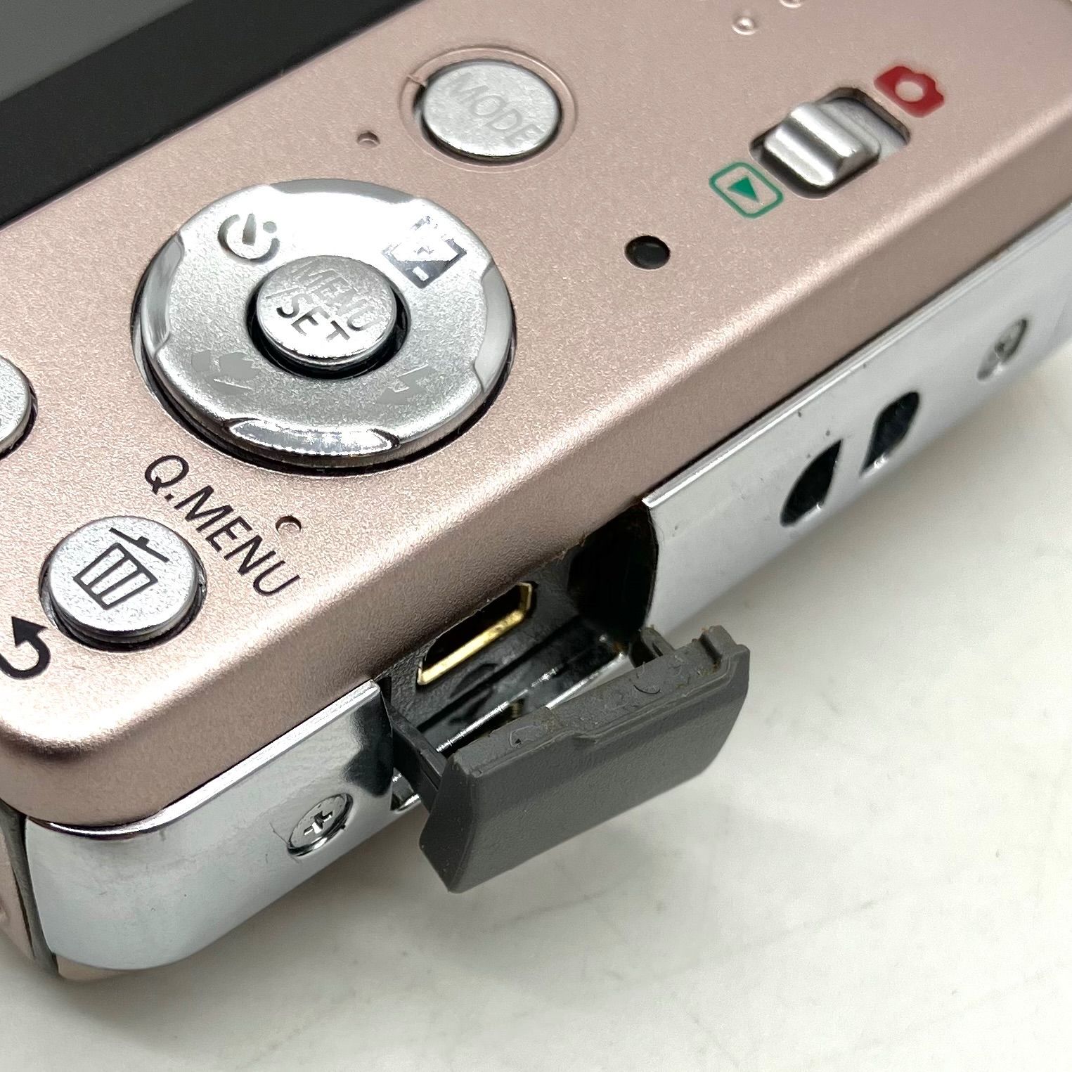 FA852【動作確認済み】Panasonic デジタルカメラ LUMIX DMC-FH8 ピンク