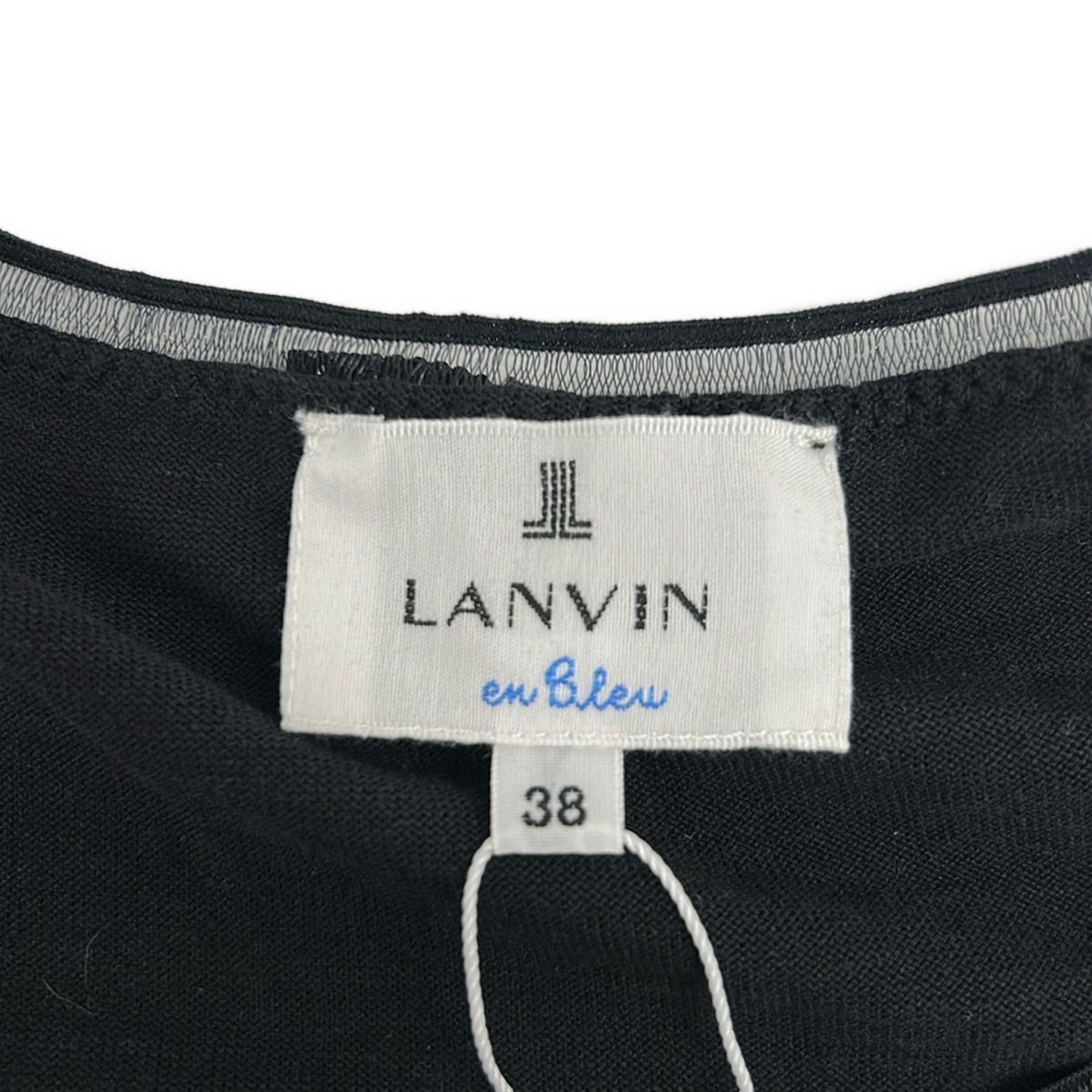 https://assets.mercari-shops-static.com/-/large/plain/2JXVffKhoHc8k84JCqahYS.jpg@jpg