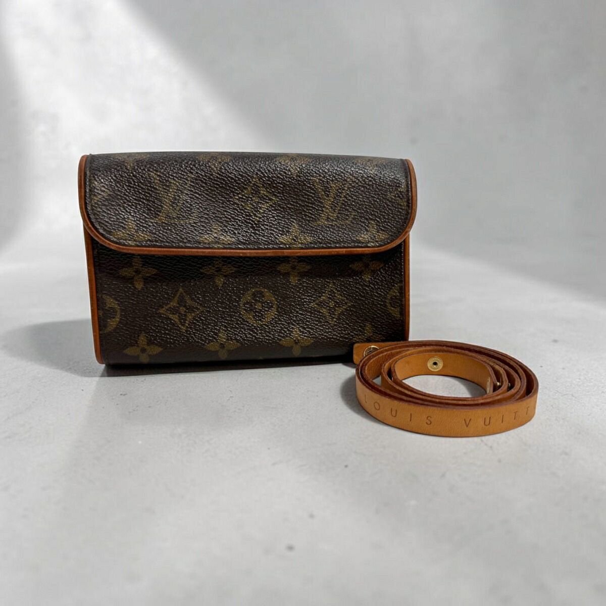 LOUIS VUITTON ルイ ヴィトン ポシェット フロランティーヌ ウエスト