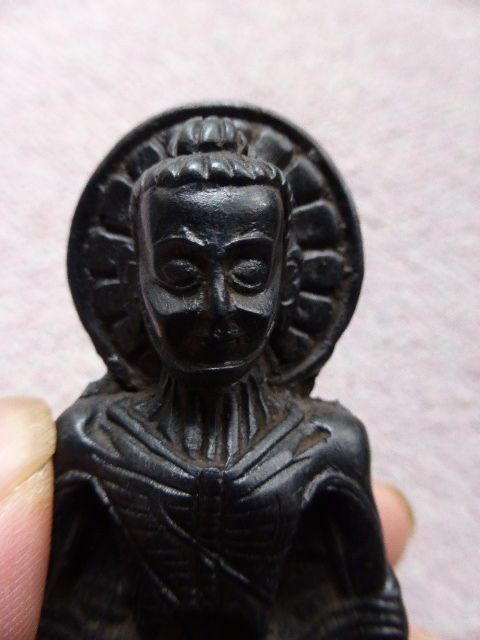 https://assets.mercari-shops-static.com/-/large/plain/2JXViYDLwqkDoMGpUAbQeK.jpg@jpg