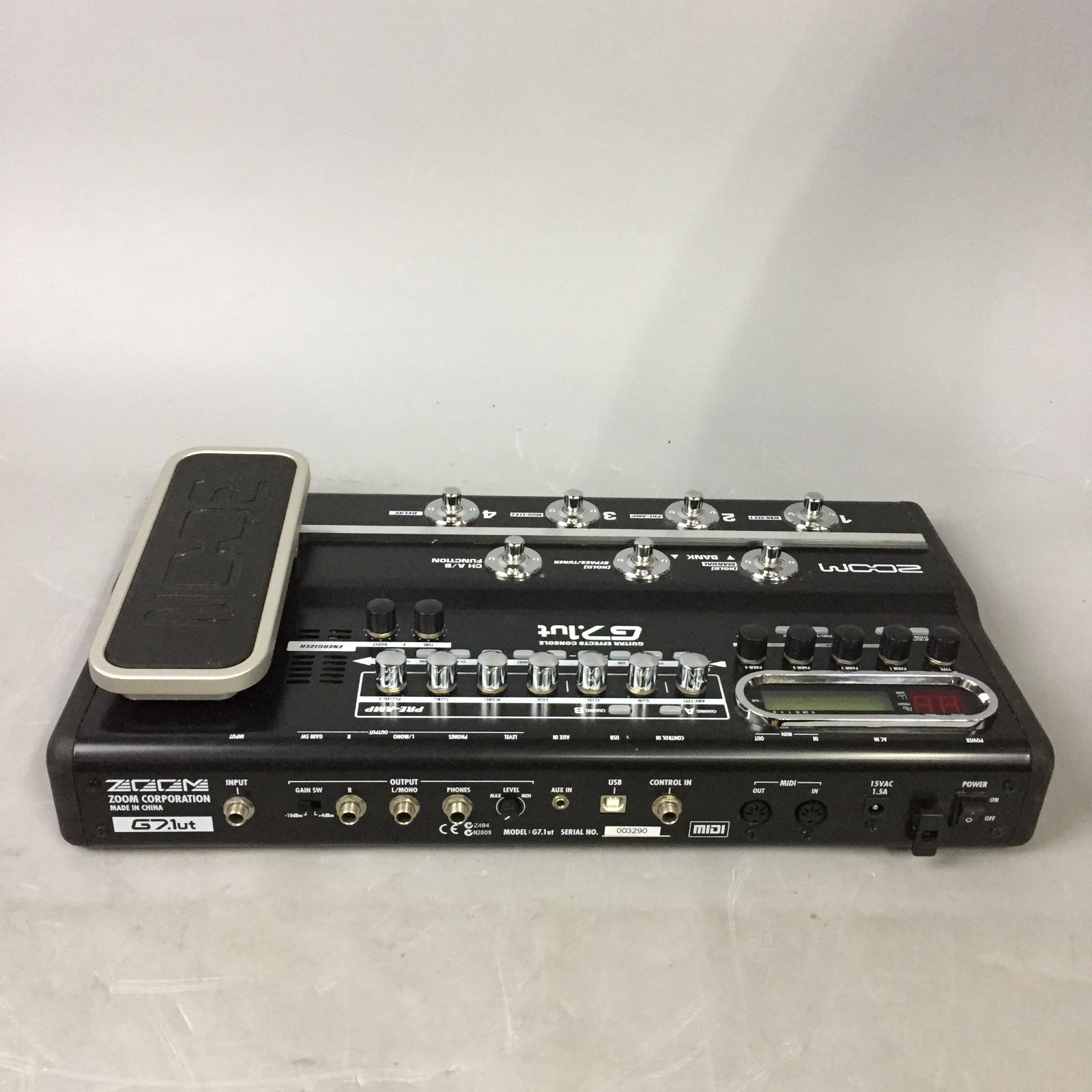 ZOOM G7.1ut Guitar Effects Console AA9NF480505 f146 - メルカリ