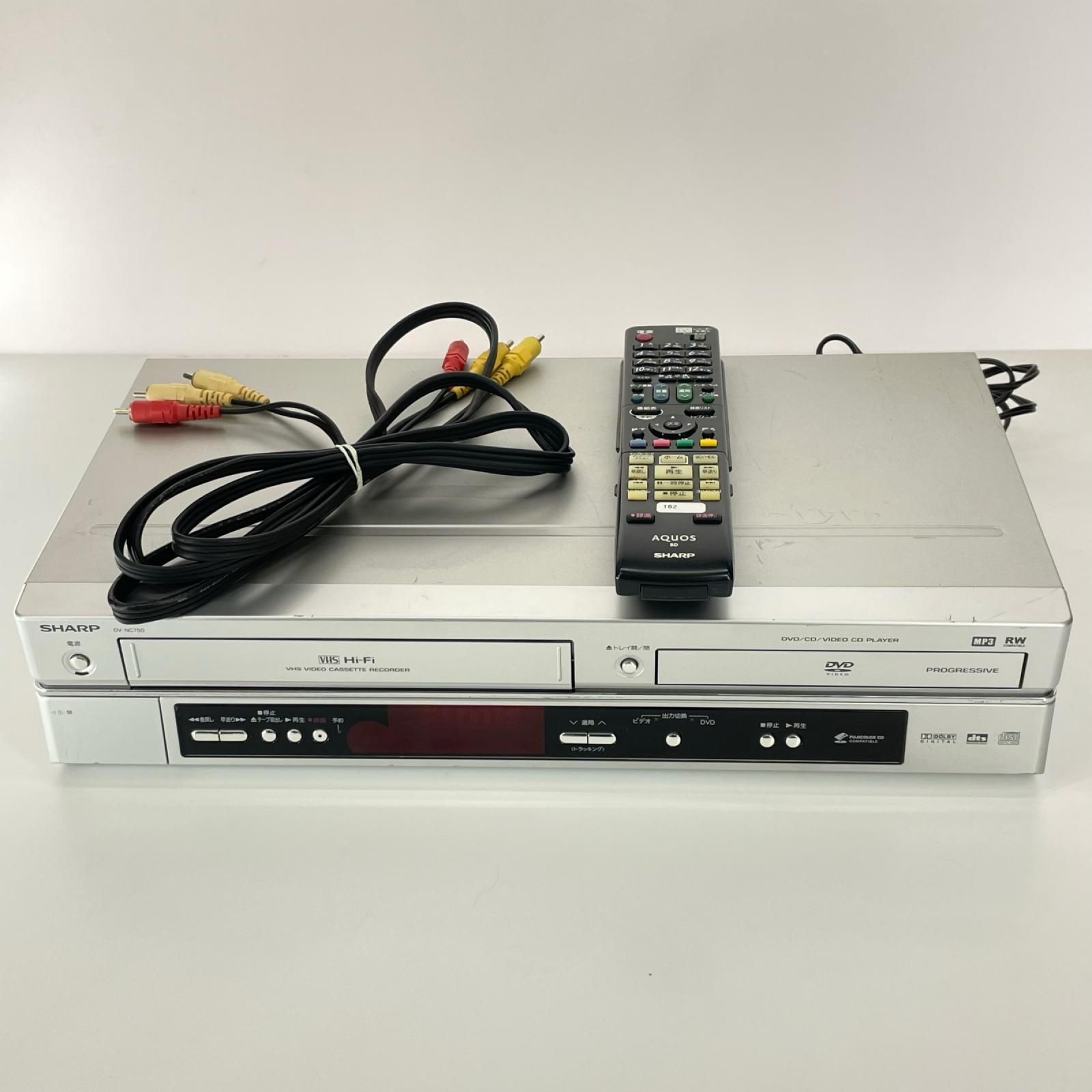 SHARP シャープ D・combo ビデオ一体型DVDプレーヤー DV-NC750