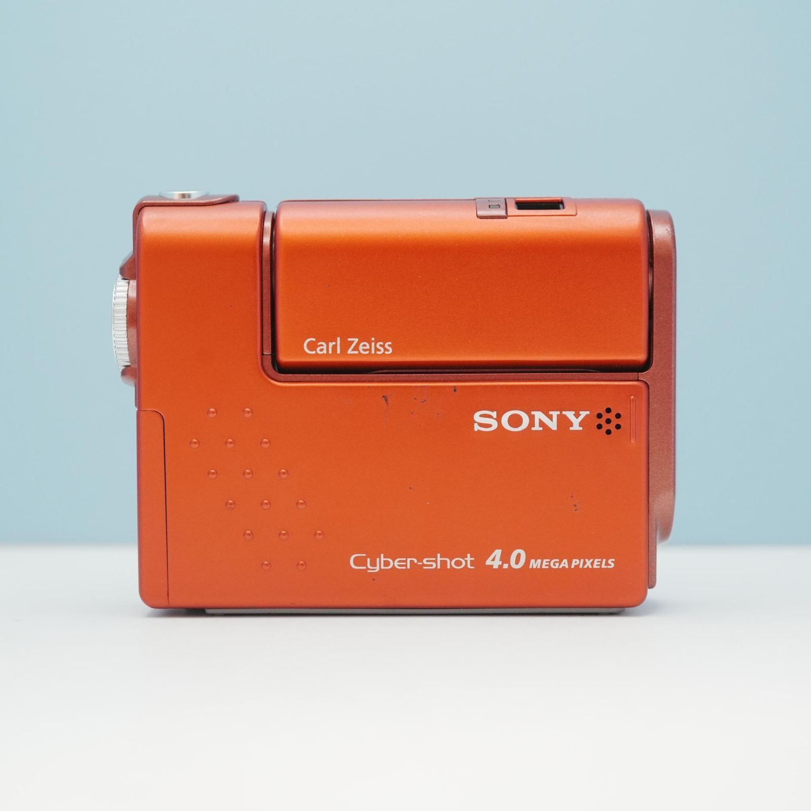 SONY Cyber-shot DSC-F77A 赤色 デジカメ シロクマカメラ a7683 - メルカリ