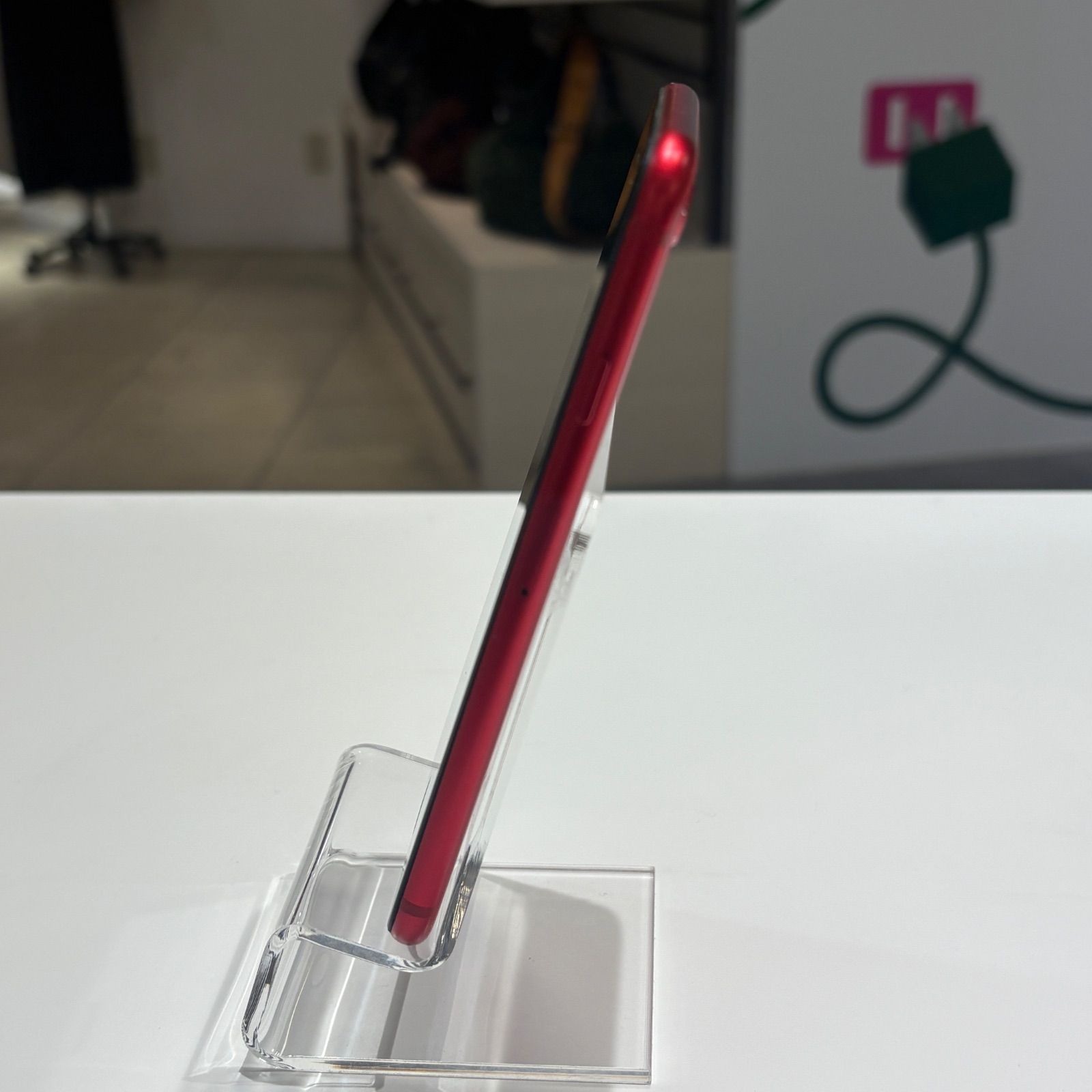 iPhoneSE2 64GB PRODUCT RED SIMフリー ジャンク - メルカリ