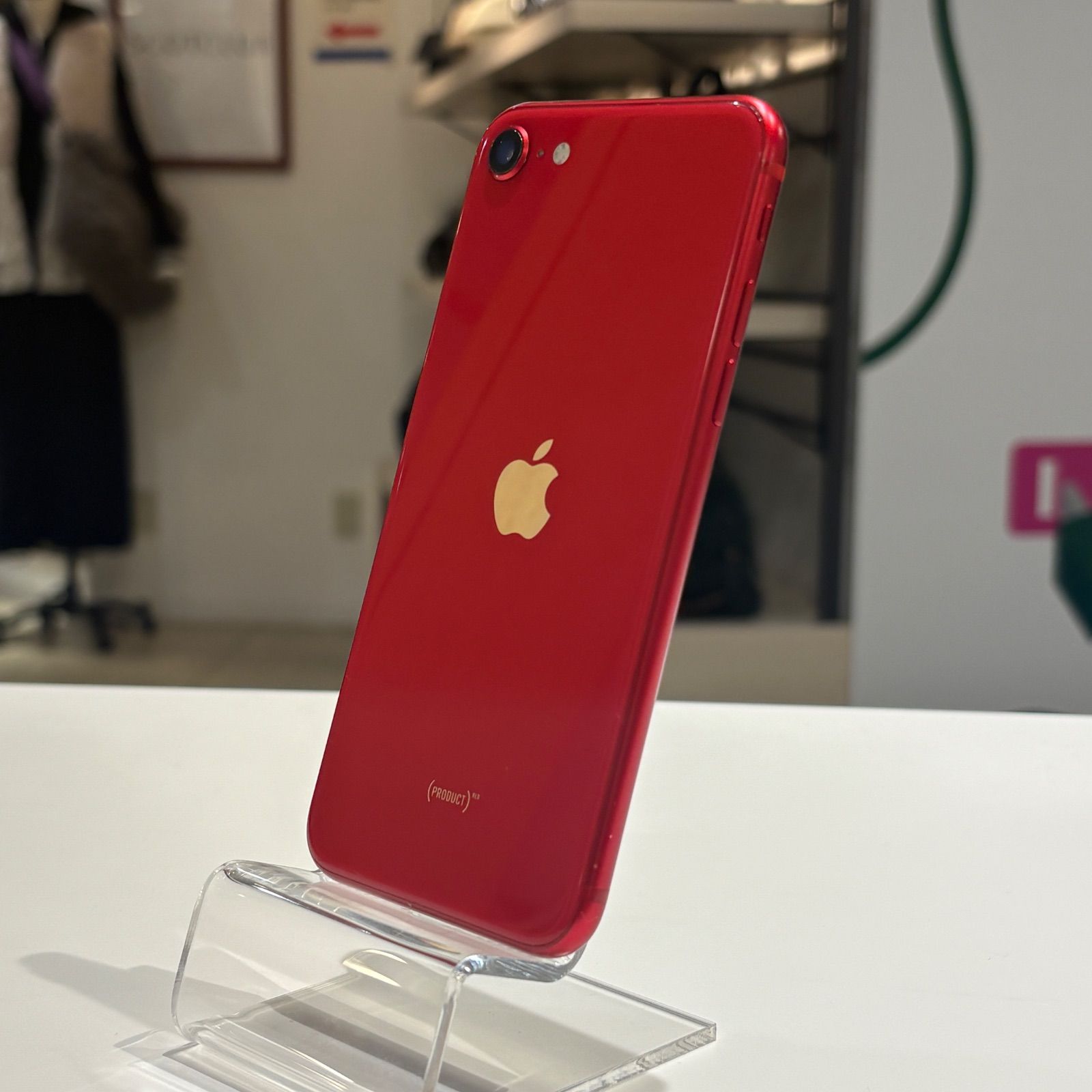 iPhoneSE2 64GB PRODUCT RED SIMフリー ジャンク - メルカリ