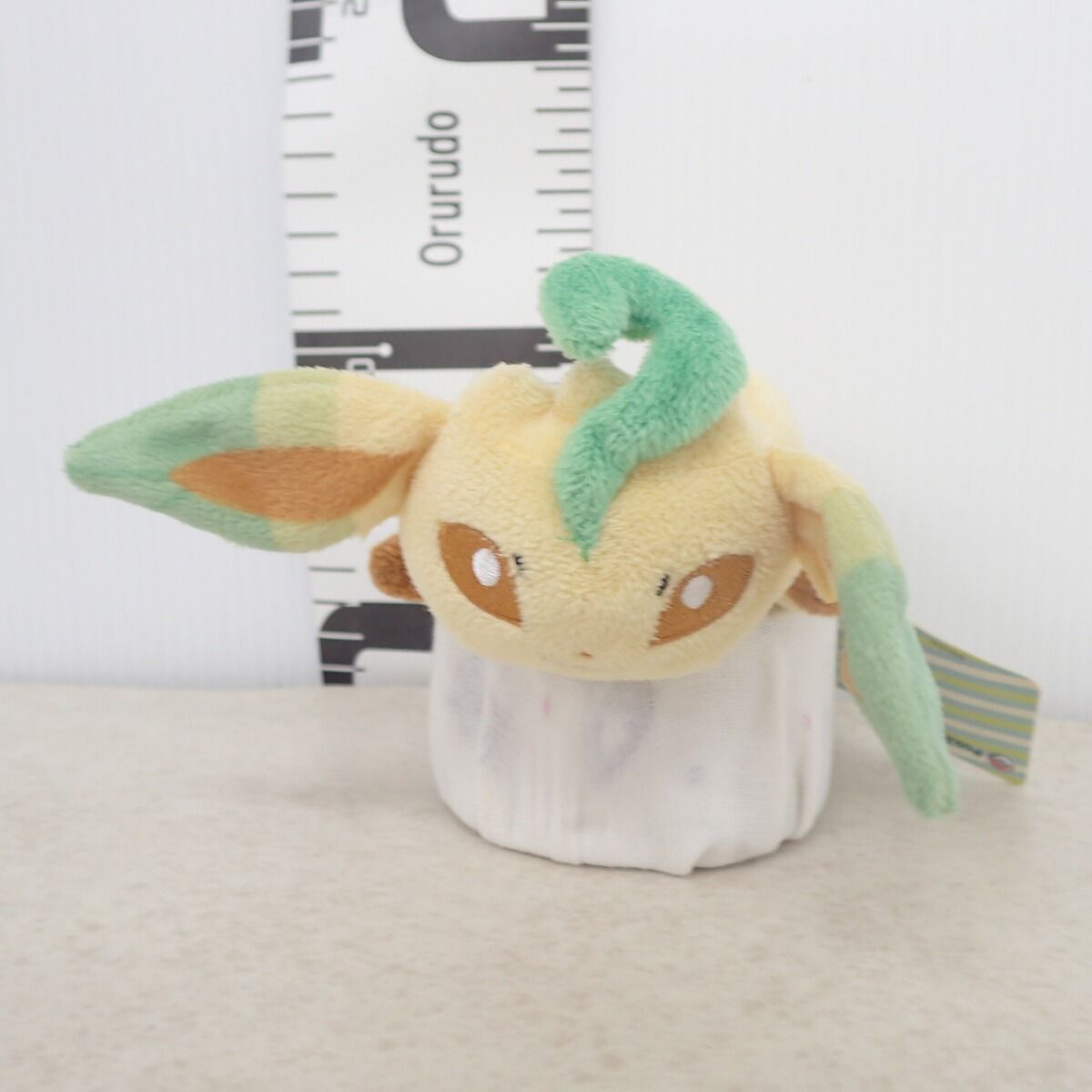 リーフィア　ミックスオレ　マスコット　紙タグ付き ポケモンセンター くったりぬいぐるみ リーフィア 紙タグ付き