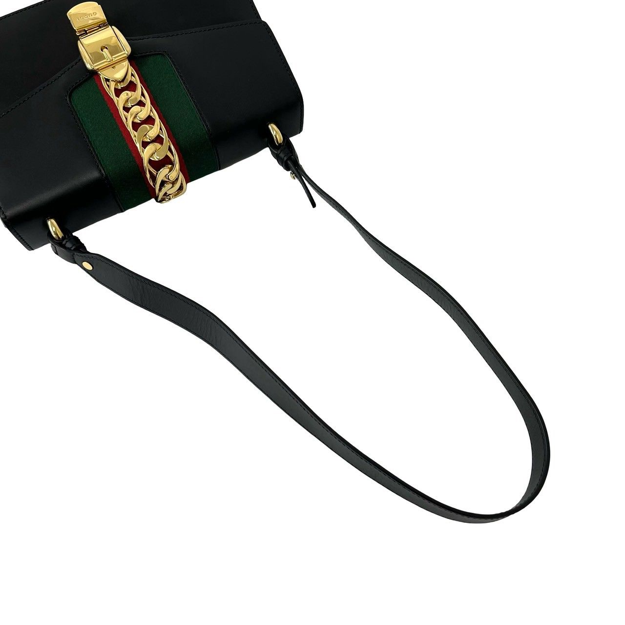 極 美品 GUCCI グッチ シルヴィ シェリーライン ロゴ 金具 レザー 本革