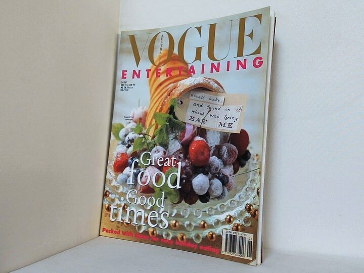 VOGUE ENTERTAINING GUIDE DECEMBER 1993 - メルカリ