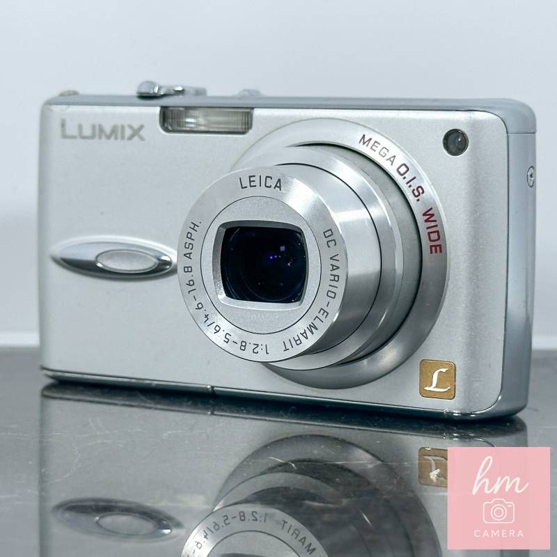 Panasonic LUMIX DMC-FX01 シルキーシルバー シルバー 600万画素 光学