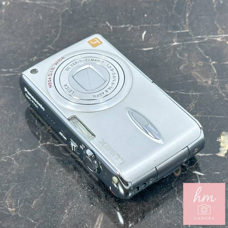 Panasonic LUMIX DMC-FX01 シルキーシルバー シルバー 600万画素 光学 Panasonic LUMIX DMC-FX01 シルキーシルバー シルバー 600万画素 光学