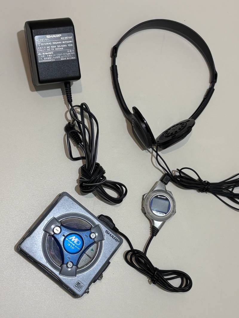 SHARP ポータブルMDヘッドホンプレーヤー MD-SS312 リモコン付き SONY