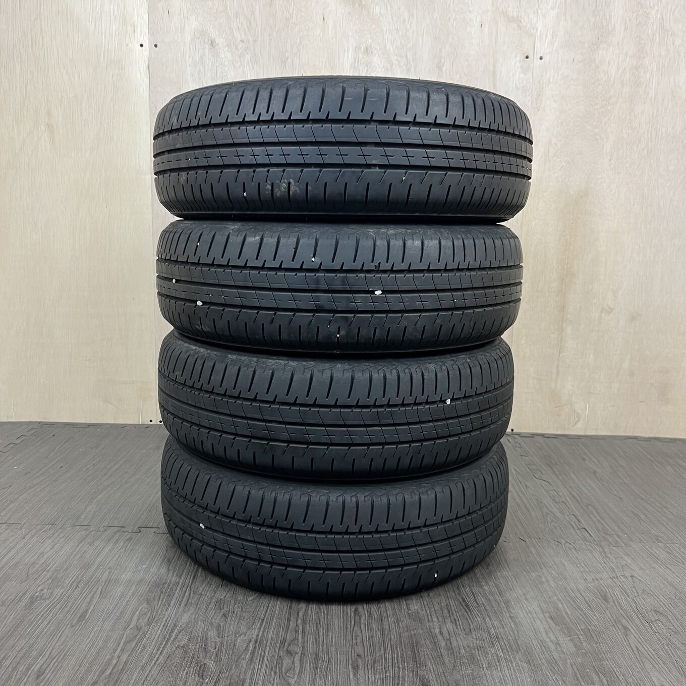 タイヤのみ]サマータイヤ 175/65R15 BRIDGESTONE ECOPIA NH200 C 4本
