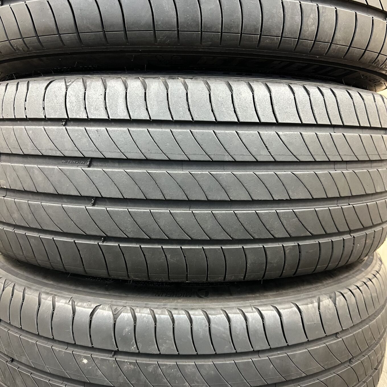 タイヤのみ]サマータイヤ 225/45R21 MICHELIN E.PRIMACY 4本セット