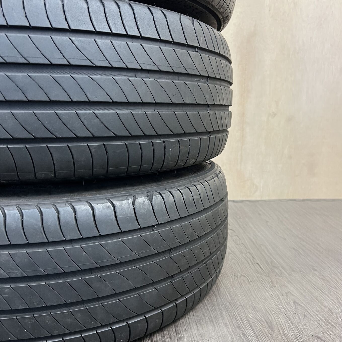 タイヤのみ]サマータイヤ 225/45R21 MICHELIN E.PRIMACY 4本セット
