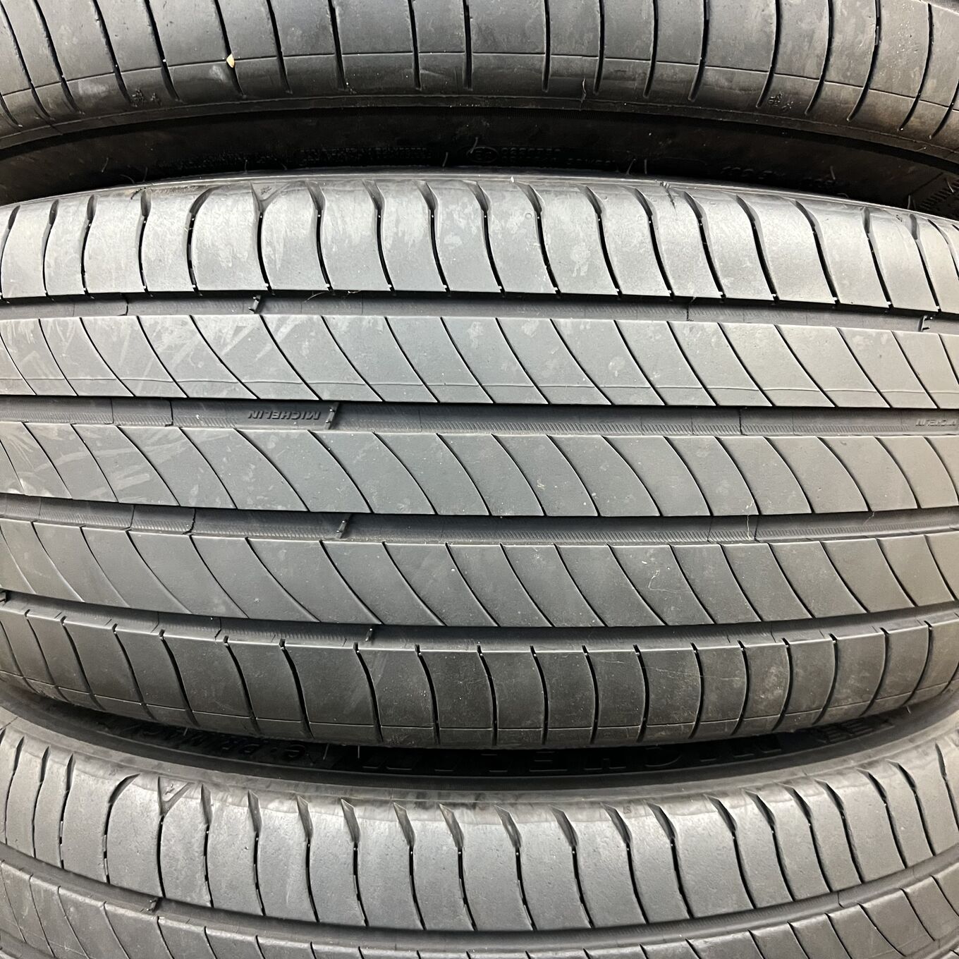 タイヤのみ]サマータイヤ 225/45R21 MICHELIN E.PRIMACY 4本セット