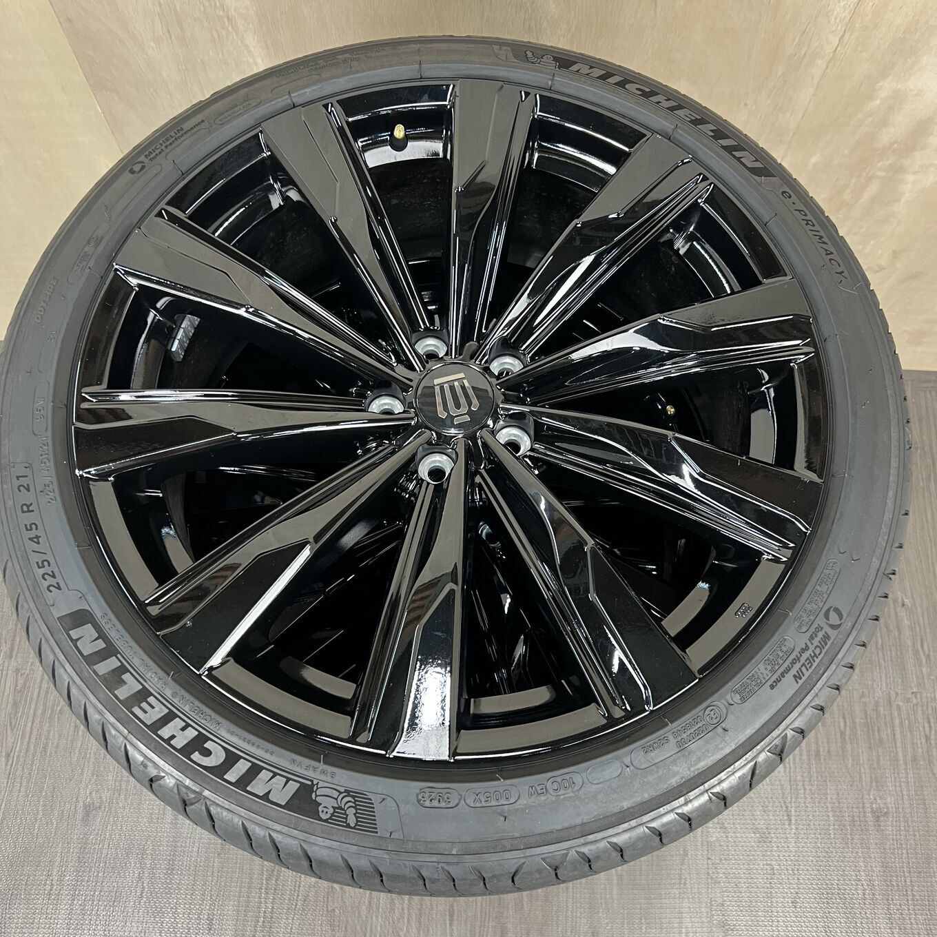 タイヤのみ]サマータイヤ 225/45R21 MICHELIN E.PRIMACY 4本セット