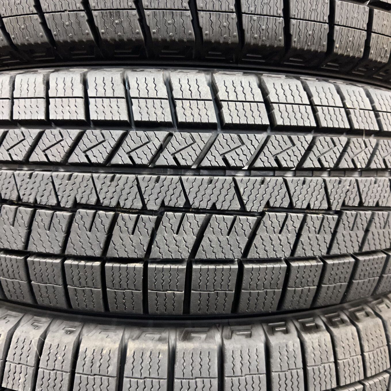 タイヤのみ]スタッドレスタイヤ 175/65R15 DUNLOP WINTER MAXX 03 4本