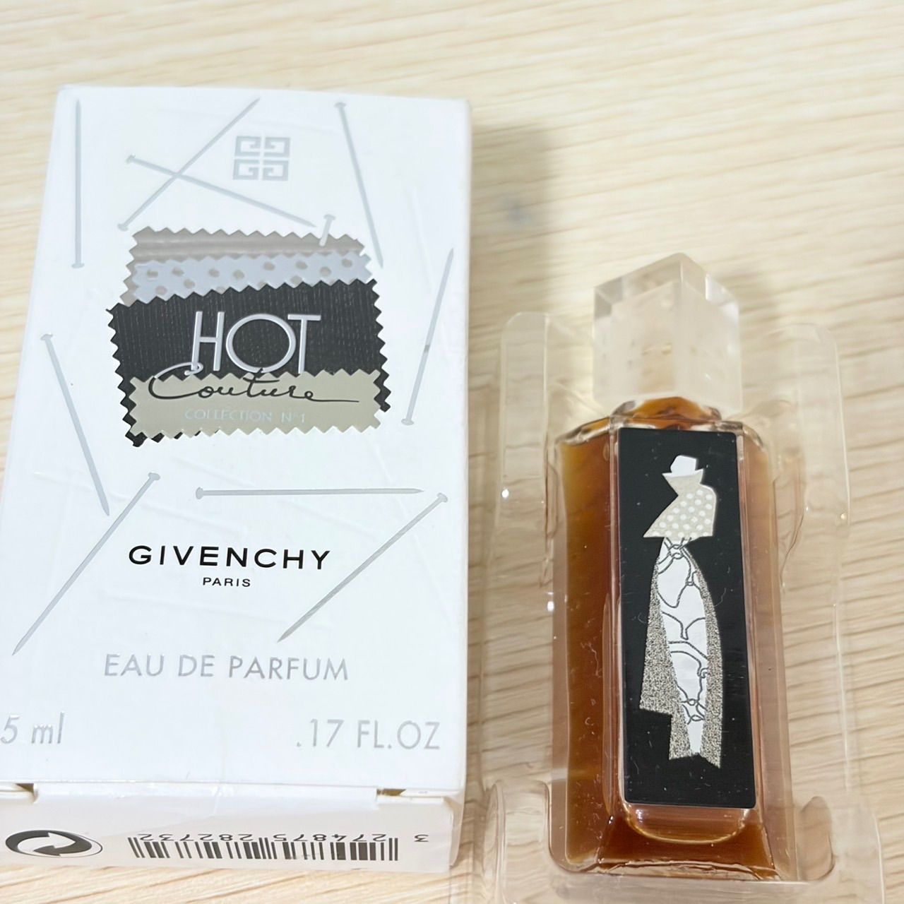 新品未使用 ジバンシイ ホットクチュール オードパルファム 5mL - メルカリ