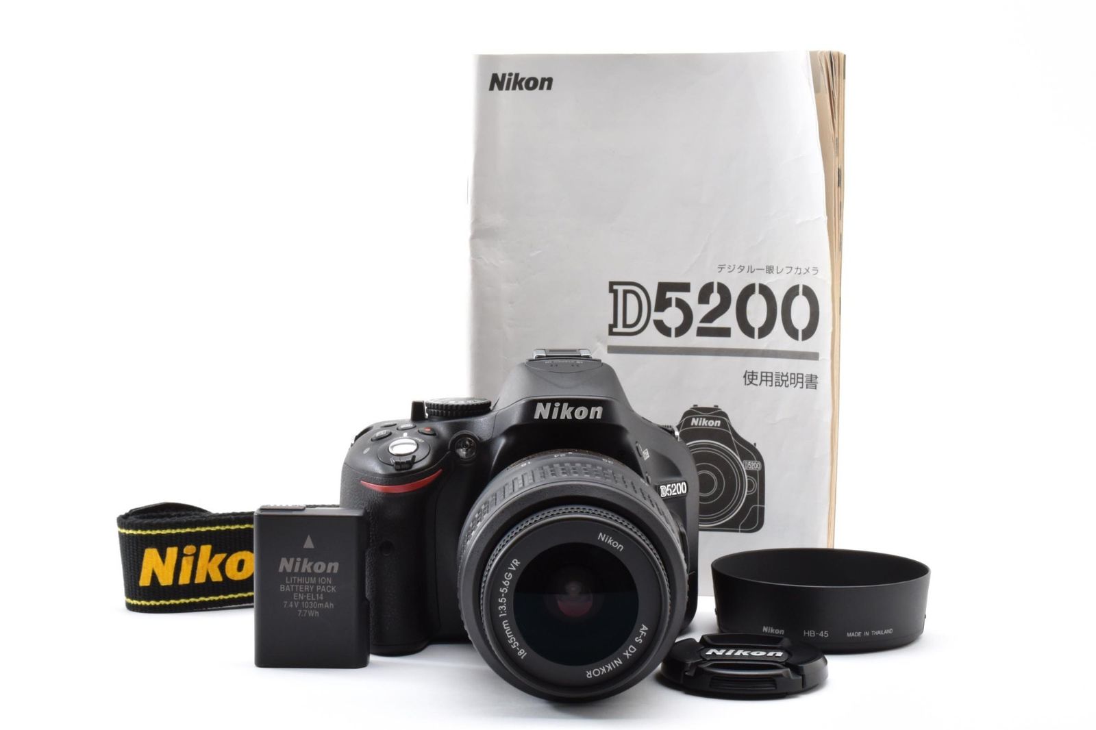 実用美品 Nikon ニコン D5200 / AF-S 18-55mm 3.5-5.6 G DX VR レンズ
