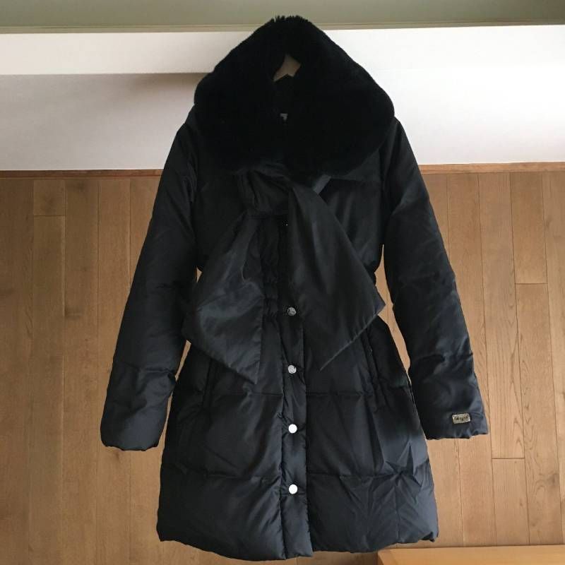 美品 BLUGIRL（ブルーガール）ファー ダウン コートI42 - メルカリ