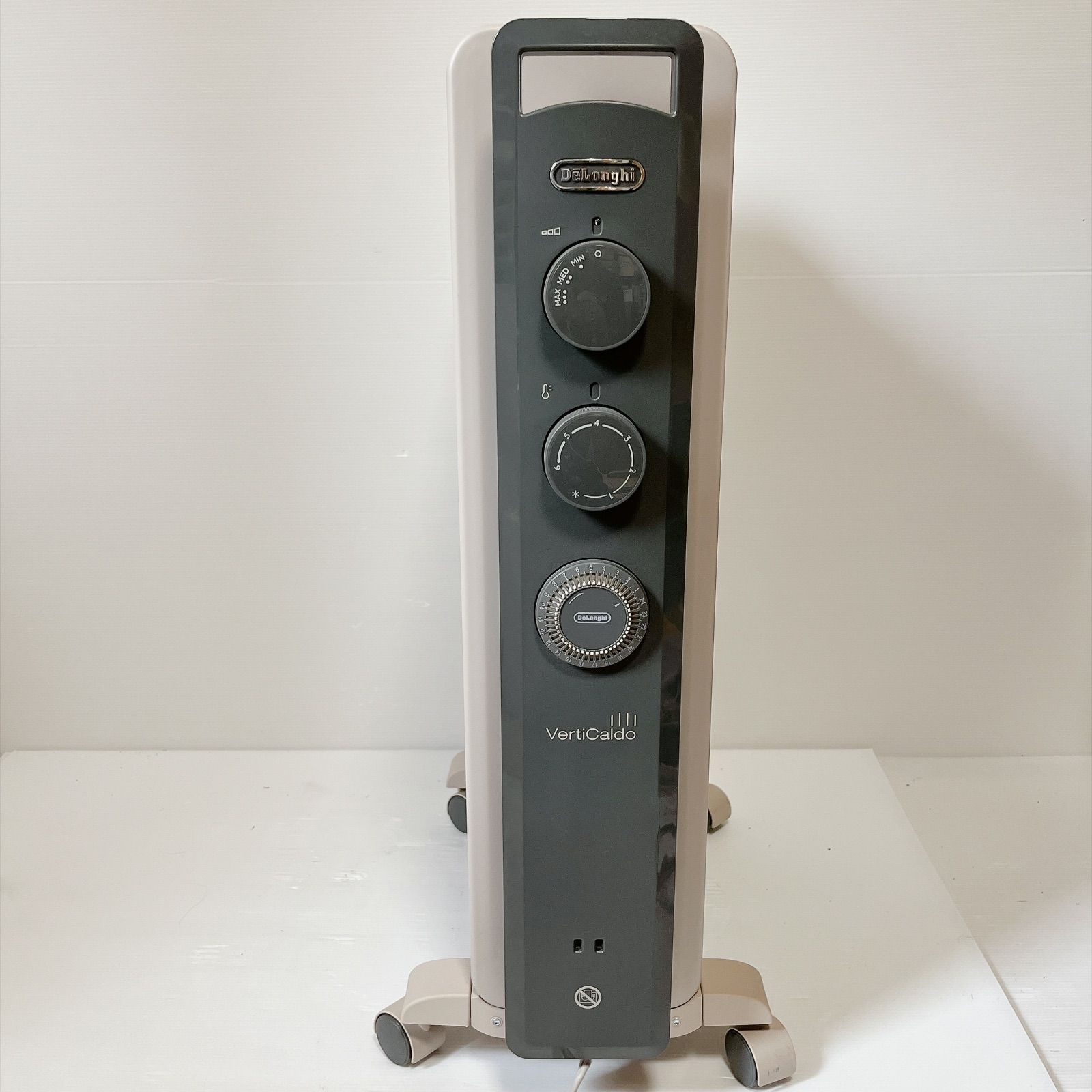DeLonghi RHJ21F0812-GY ヴェルティカルド オイルヒーター #550-0830-1