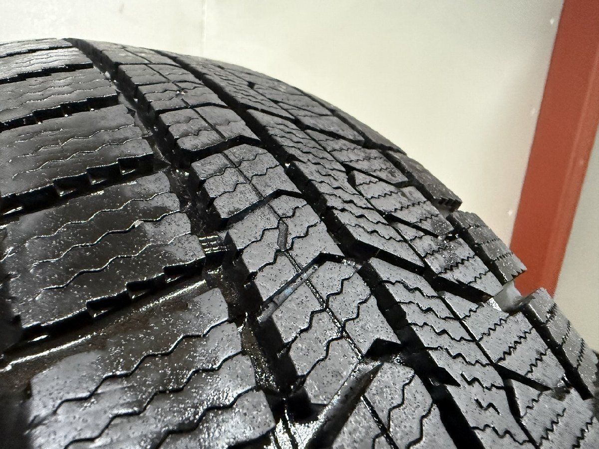 トヨタ純正 14インチ 4本175/70R14 2022年製 バリ溝 EG02 TOYO OBSERVE GIZ2 175/70R14 14インチ スタッドレス 4本 25年製 バリ