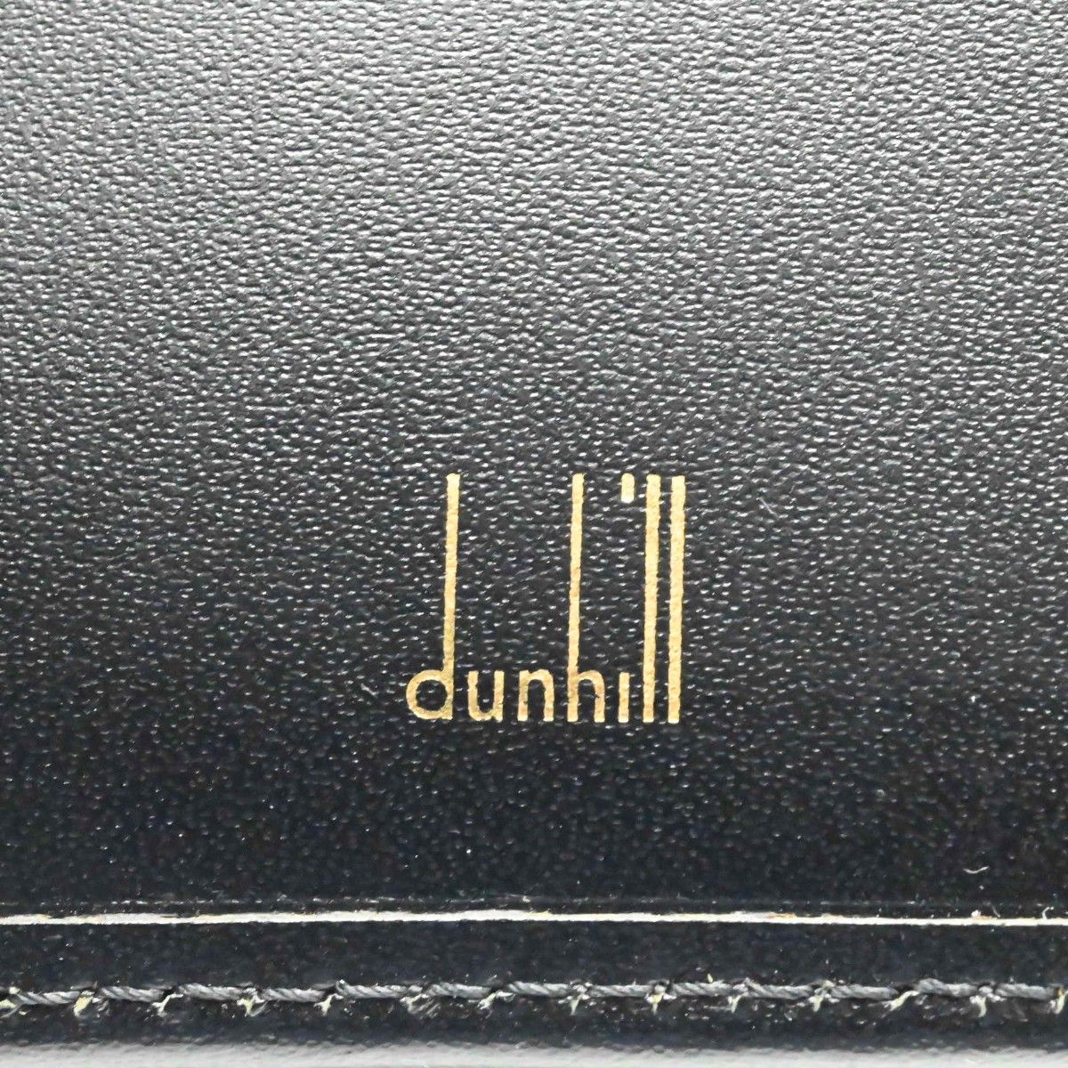 美品✨ dunhill ダンヒル 二つ折り財布 ロゴプレート PVC レザー 美品 dunhill ダンヒル ロゴプレート レザー 二つ折り カードホルダー