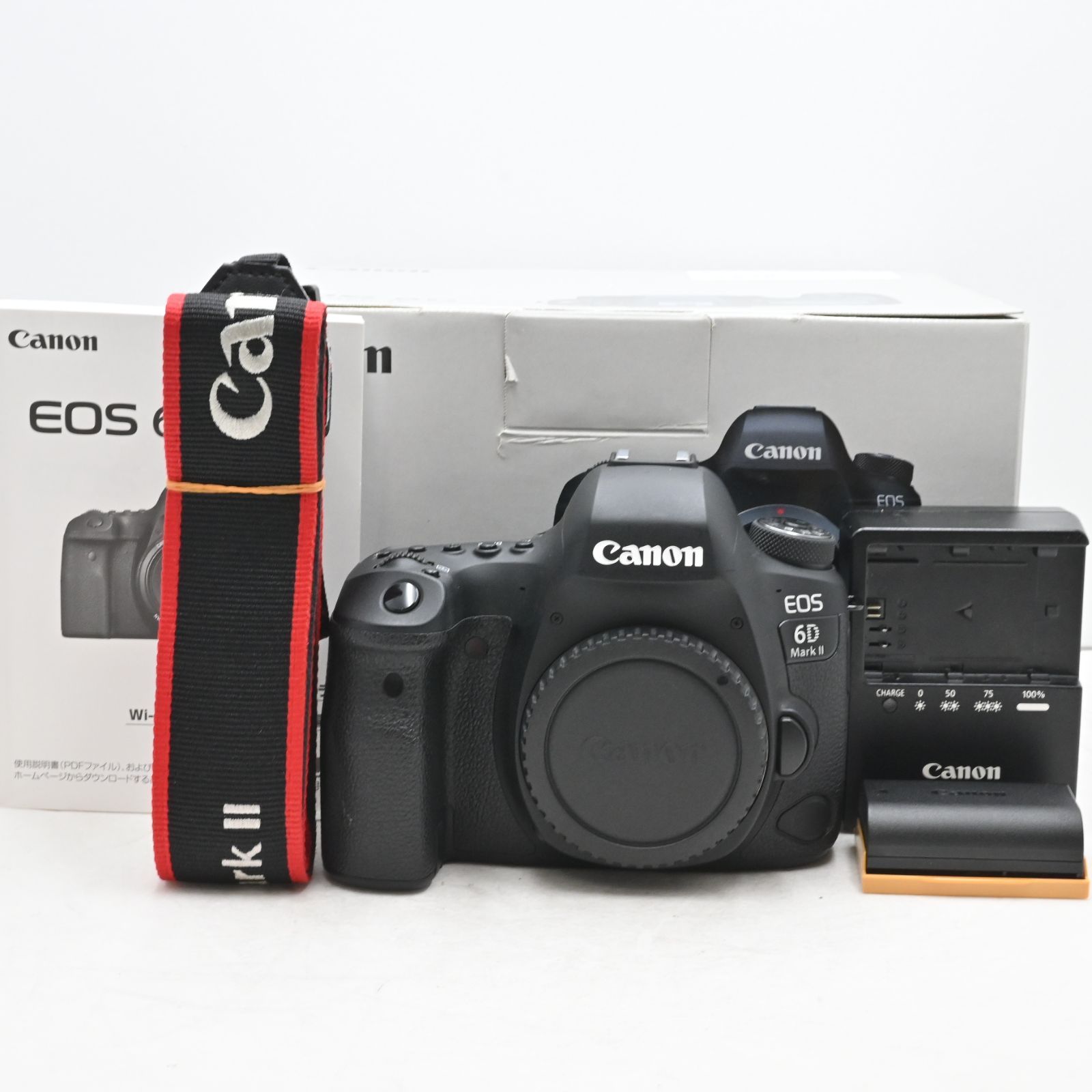 シャッター回数『9977』Canon デジタル一眼レフカメラ EOS 6D Mark II ボディー EOS6DMK2デジタル一眼レフ