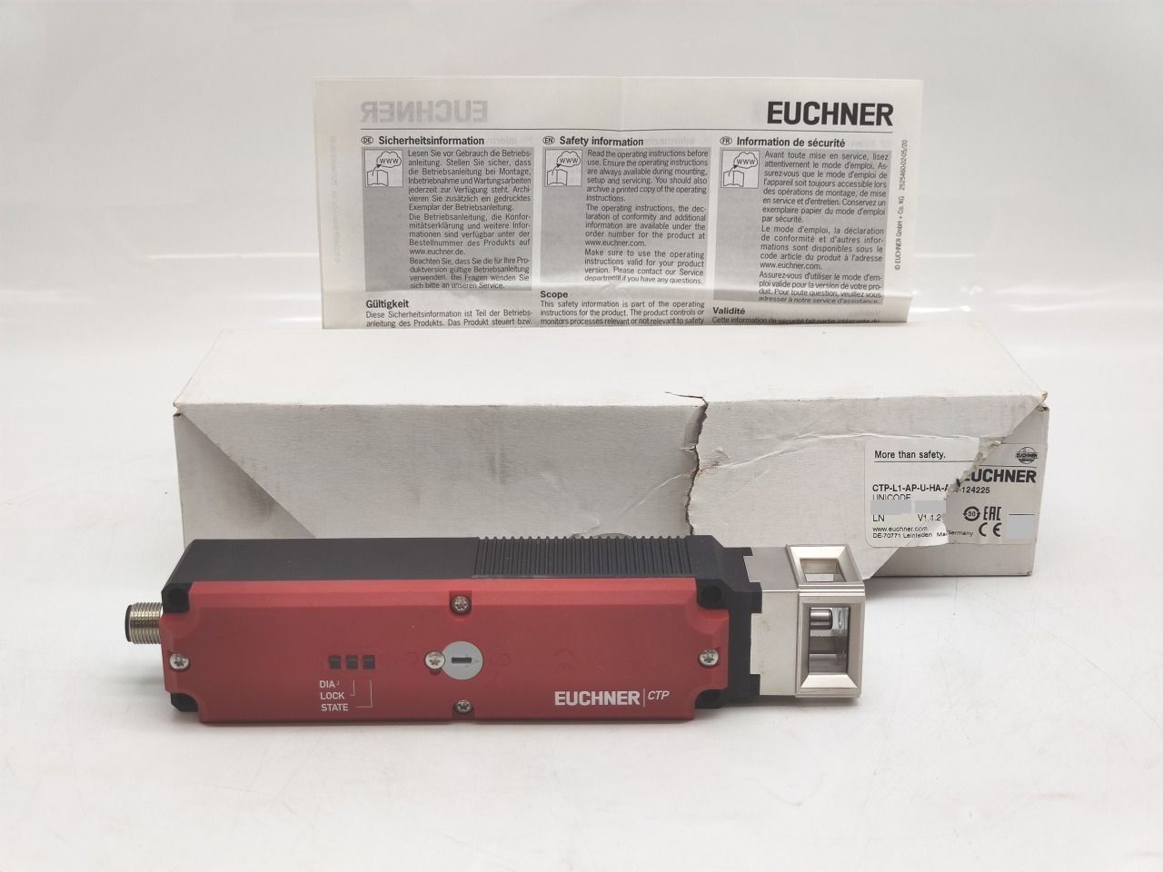 中古 EUCHNER CTP-L1-AP-U-HA-AZ-SA-124225 32,500円