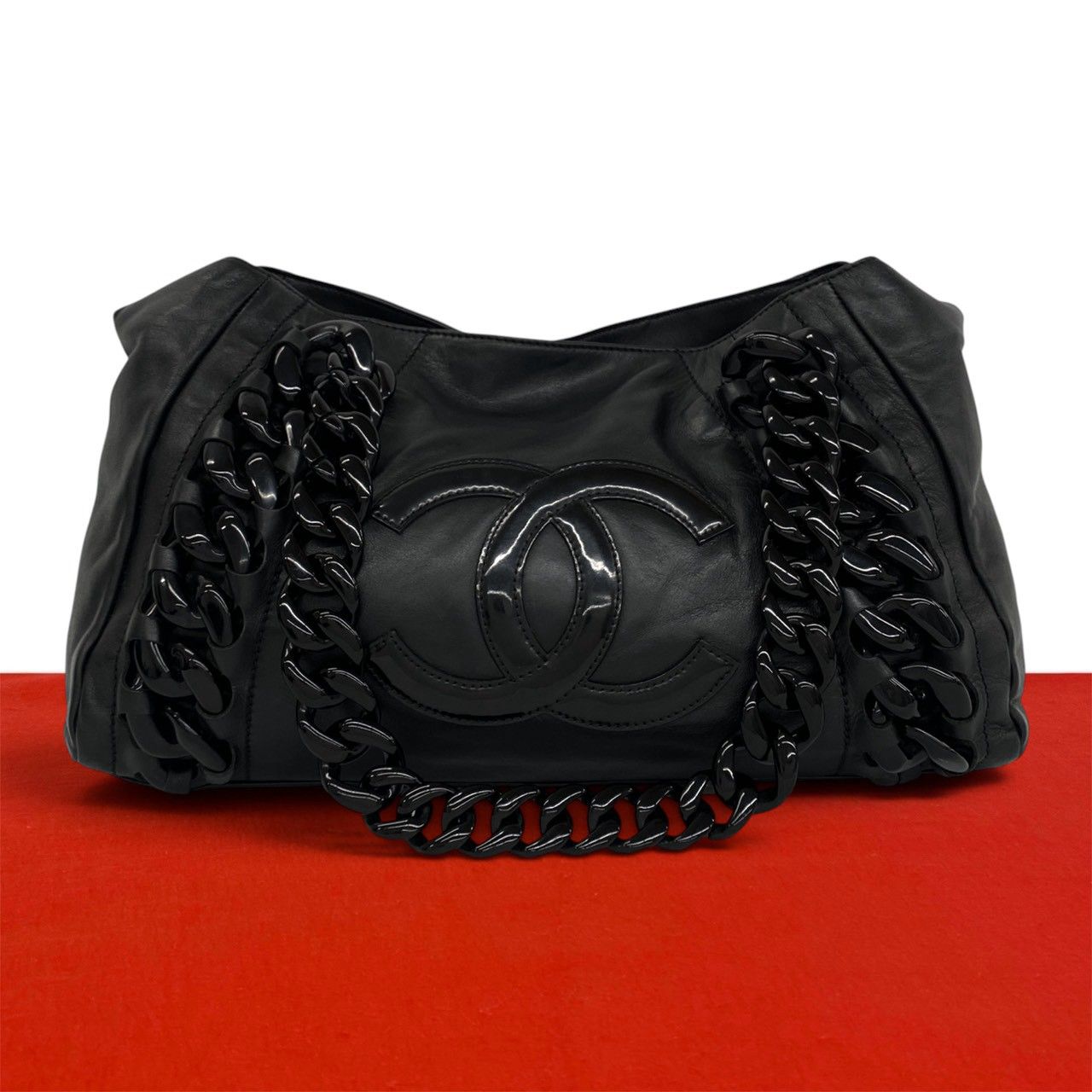 極 美品 シール有 11番台 CHANEL シャネル ココマーク レザー 本革