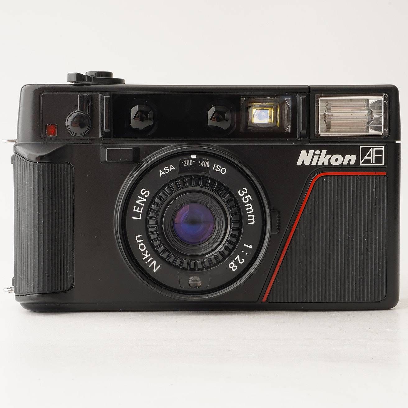 【訳あり】Nikon L35 AF ASA1000 コンパクトフィルムカメラ ニコン Nikon L35 AF ISO1000 / 35mm F2.8 コンパクトフィルムカメラ