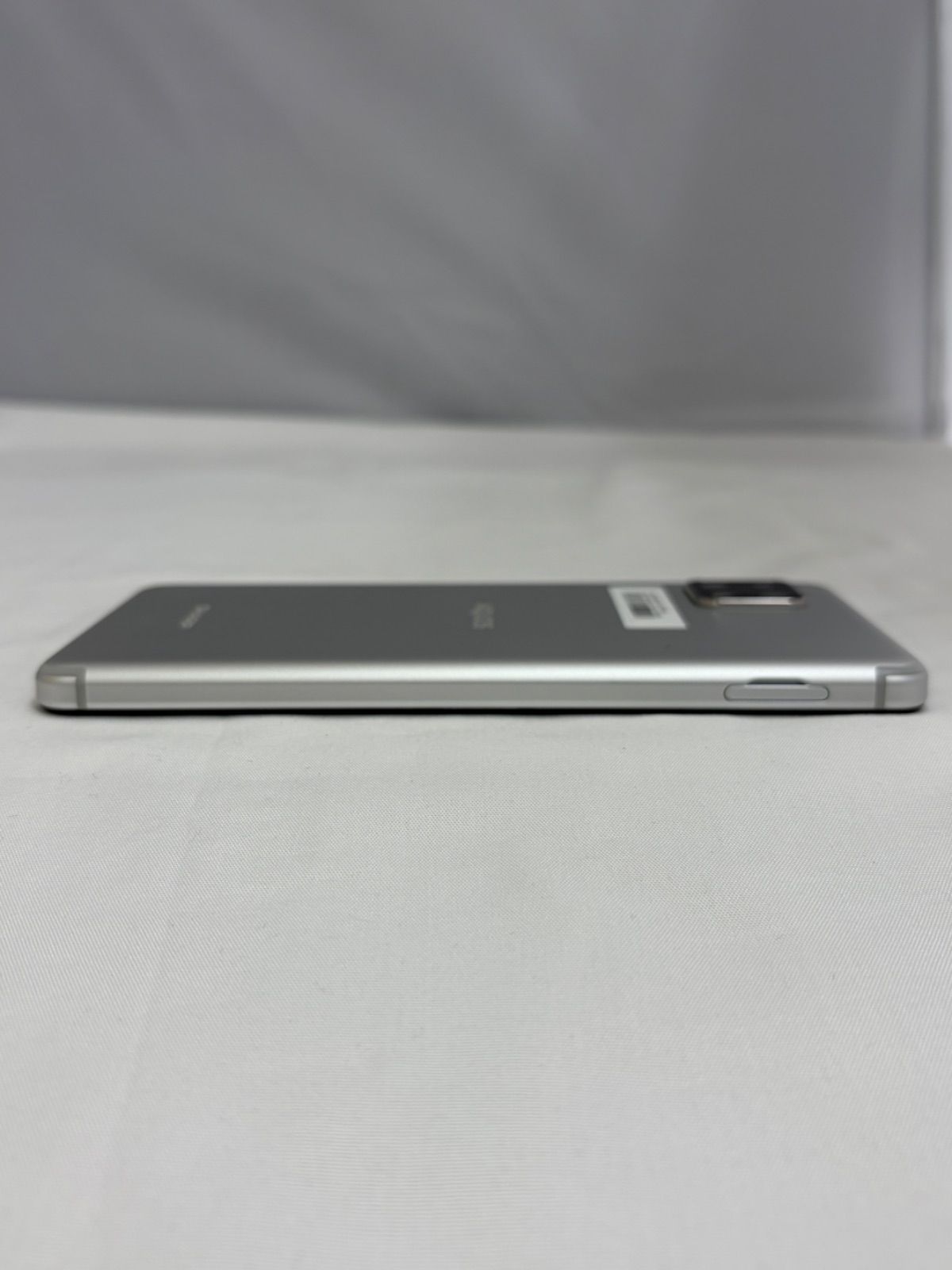 SHARP AQUOS sense4 SH-M15 シルバー SIMフリー - メルカリ