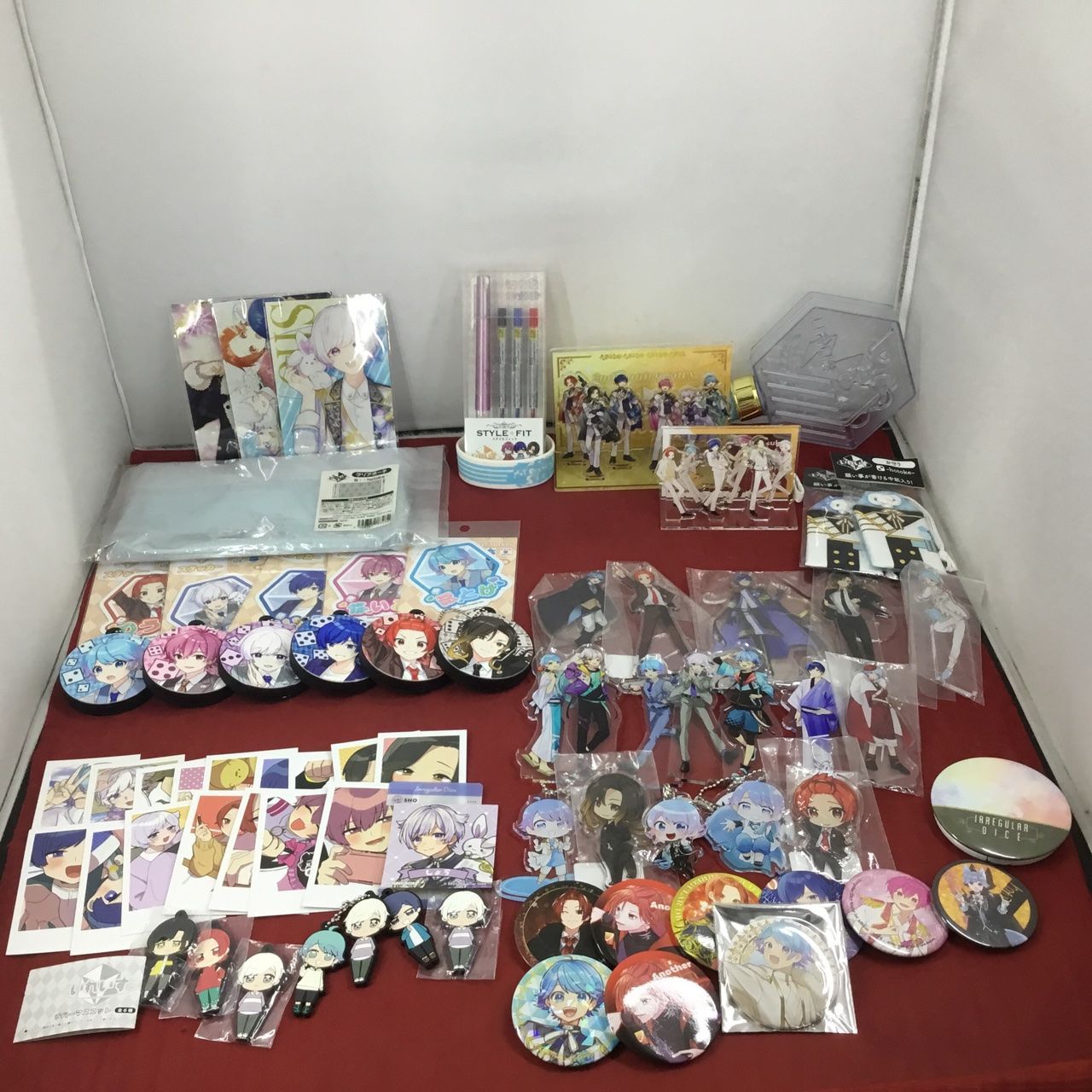 引退品 まとめて 74点セット いれいす イレギュラーダイス アクキー