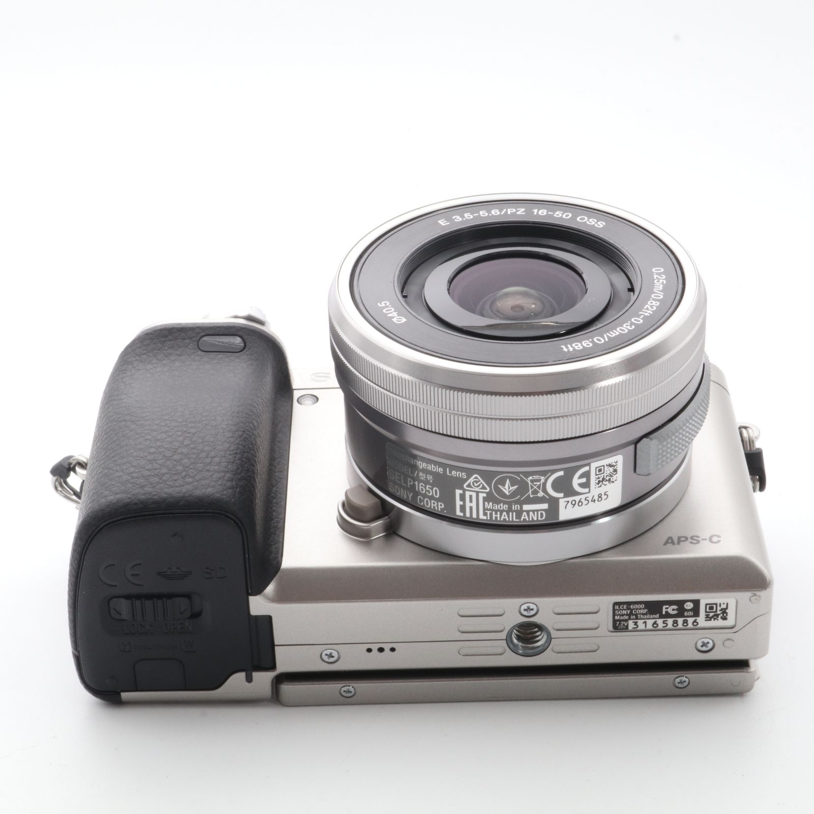 シャッター回数：2100回】SONY α6000 ILCE-6000 レンズキット シルバー