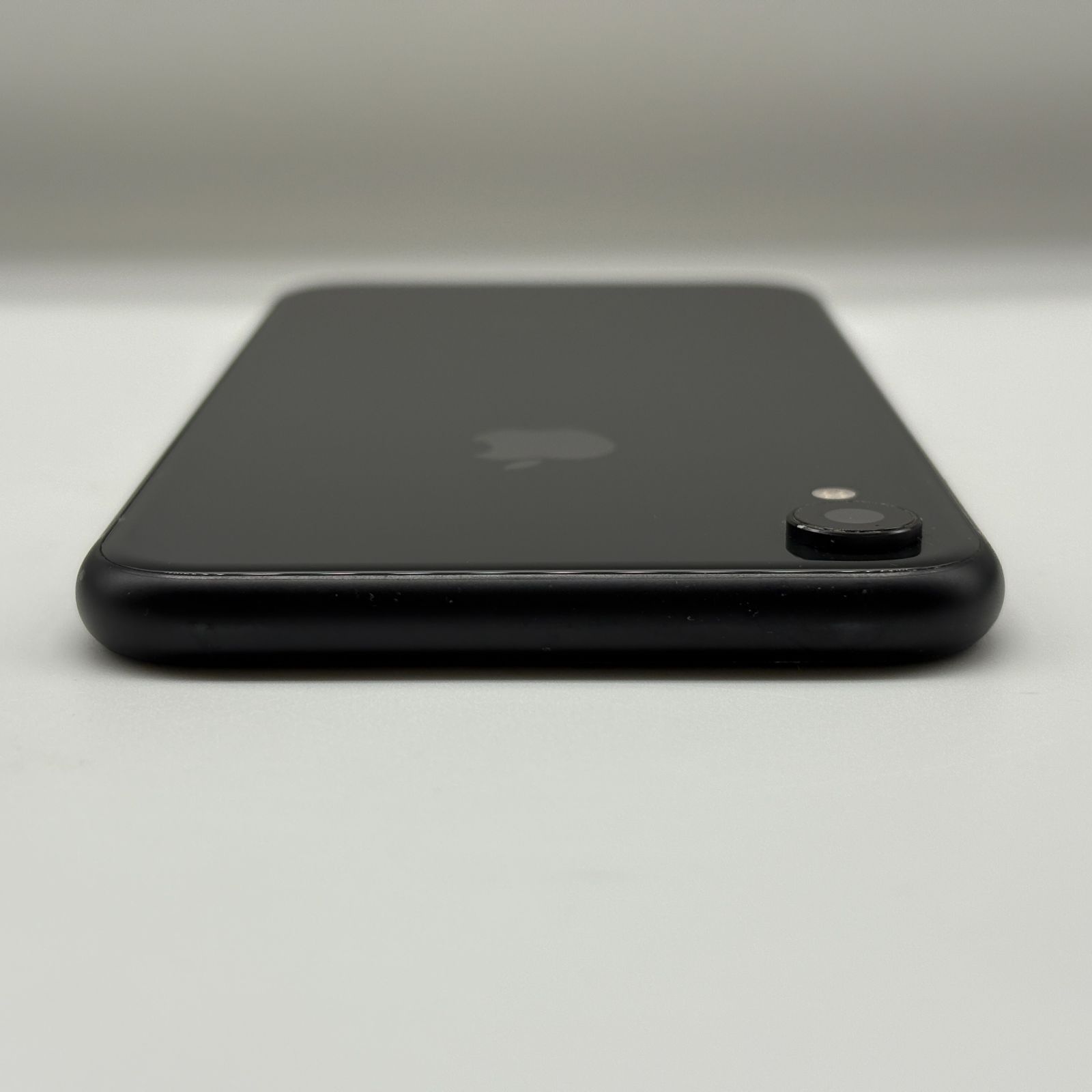iPhoneXR 128GB ブラック アイフォン本体 SIMフリー SIMロック解除済み