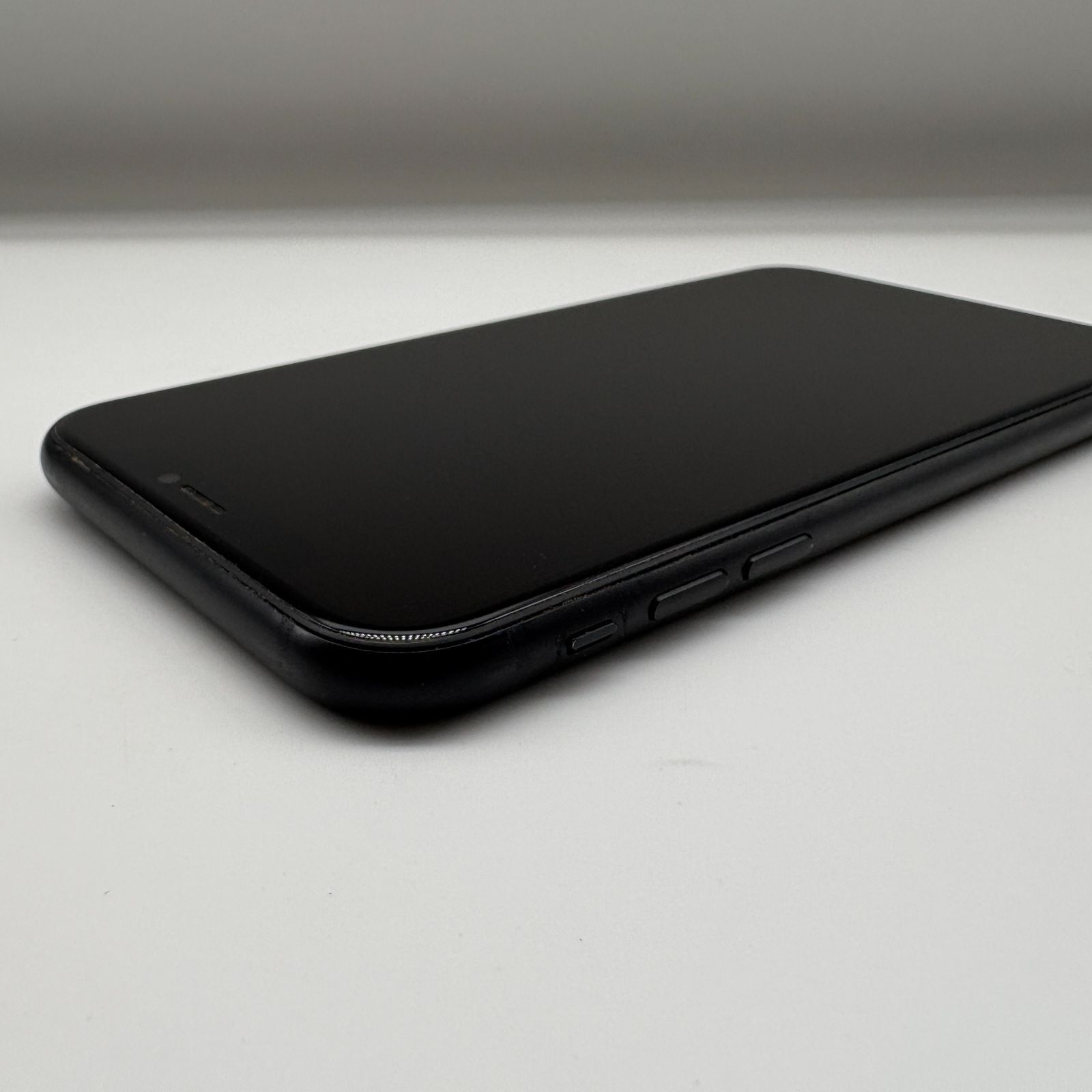 iPhoneXR 128GB ブラック アイフォン本体 SIMフリー SIMロック解除済み