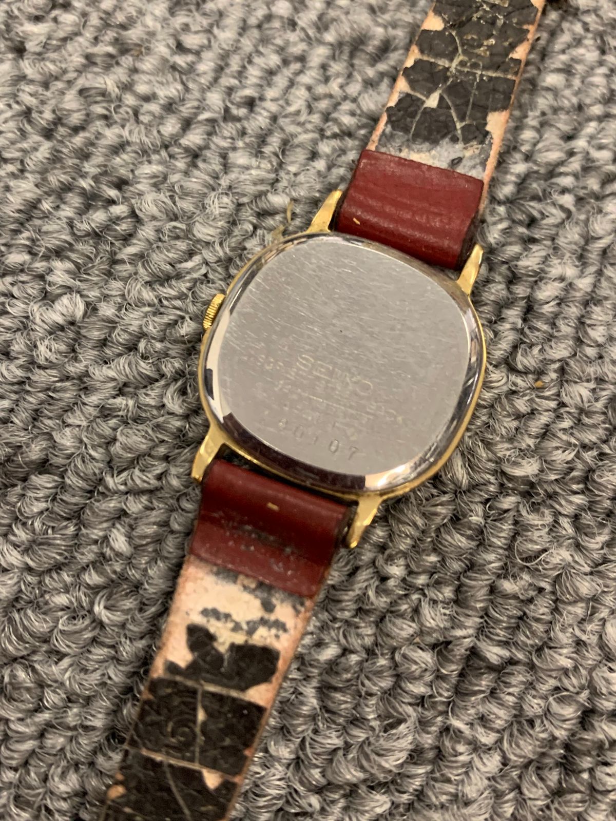 動作未確認】SEIKO セイコー QUARTZ レディース腕時計 ブラウン文字盤