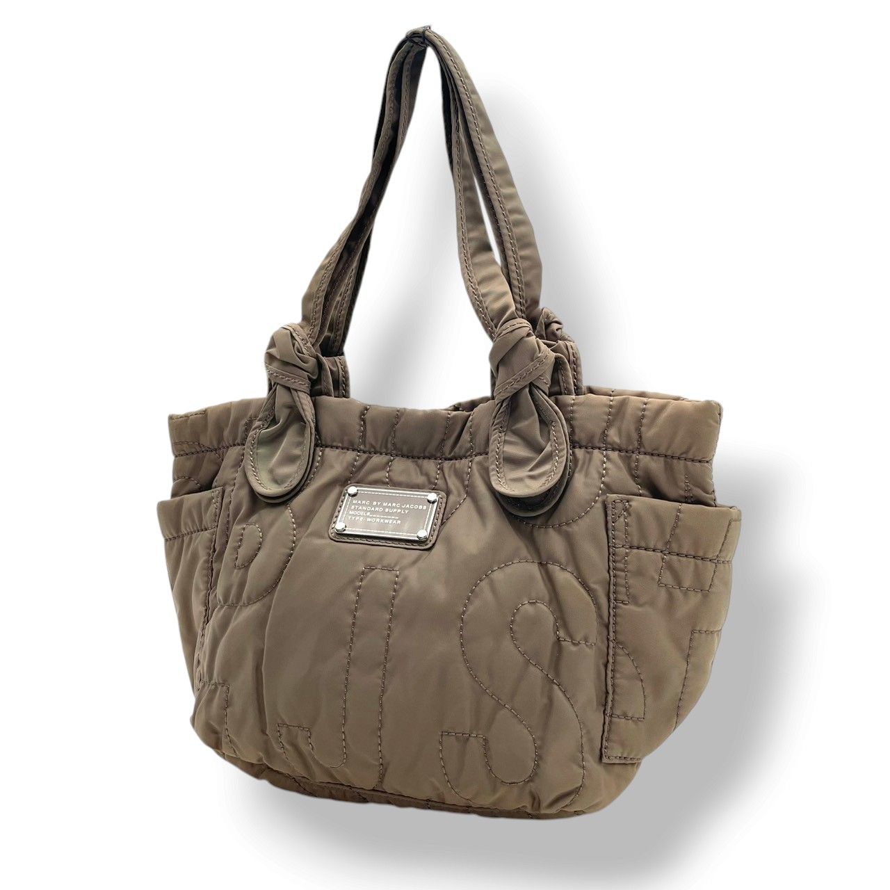 MARC BY MARC JACOBS マークバイマークジェイコブス Pretty Nylon トートバッグ オリーブ ナイロン レディース 肩掛け キルティング シルバー金具 ロゴプレート S77 10,140円