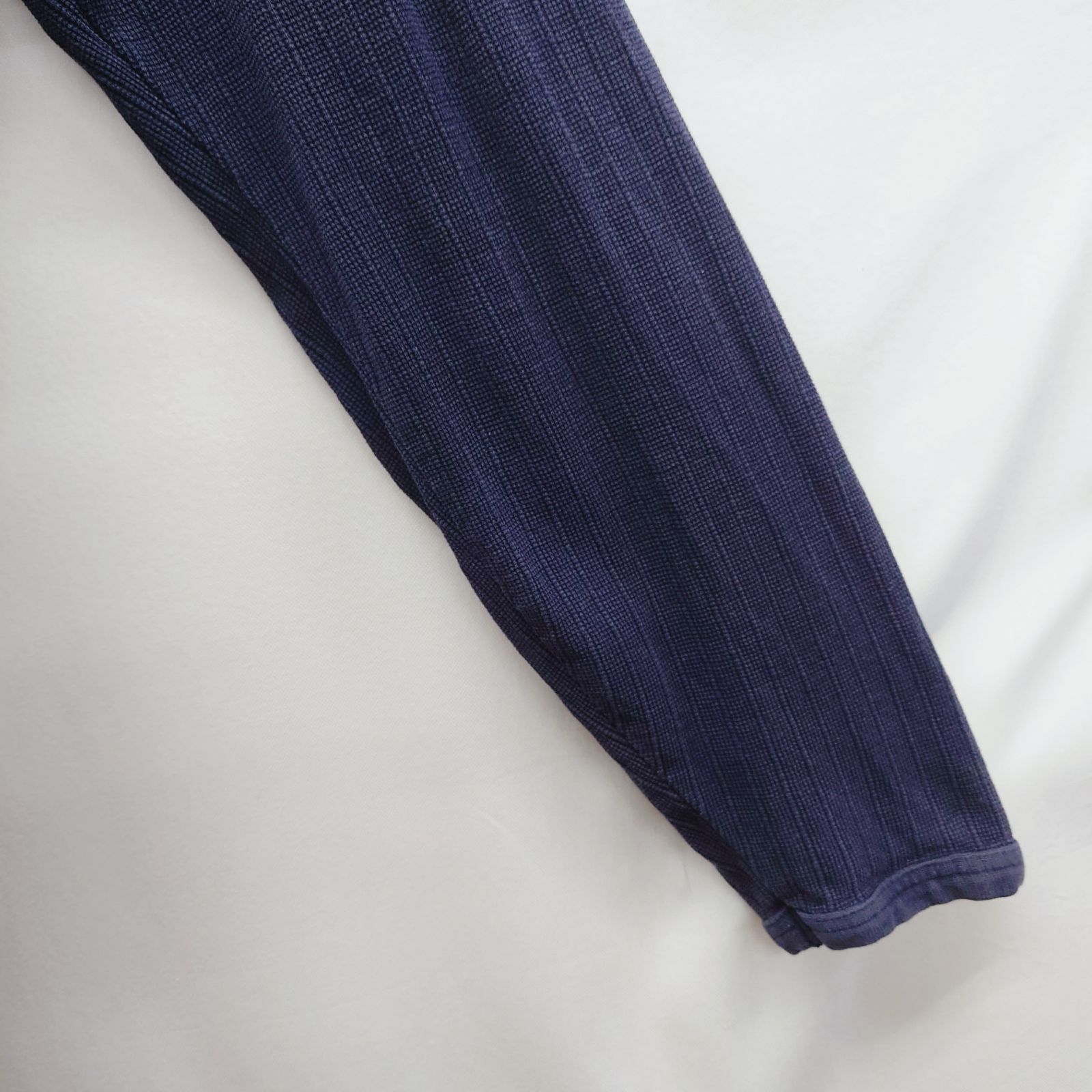 Levi's リーバイス DRY GOODS ドライグッズ サーマル ロンT 長袖Tシャツ XL ネイビー 紺 100%コットン ワッフル リブ 無地 ビッグサイズ オーバーサイズ ゆるだぼ アメカジ ストリート カジュアル メンズ ユニセックス 秋冬 重ね着 thumbnail 4