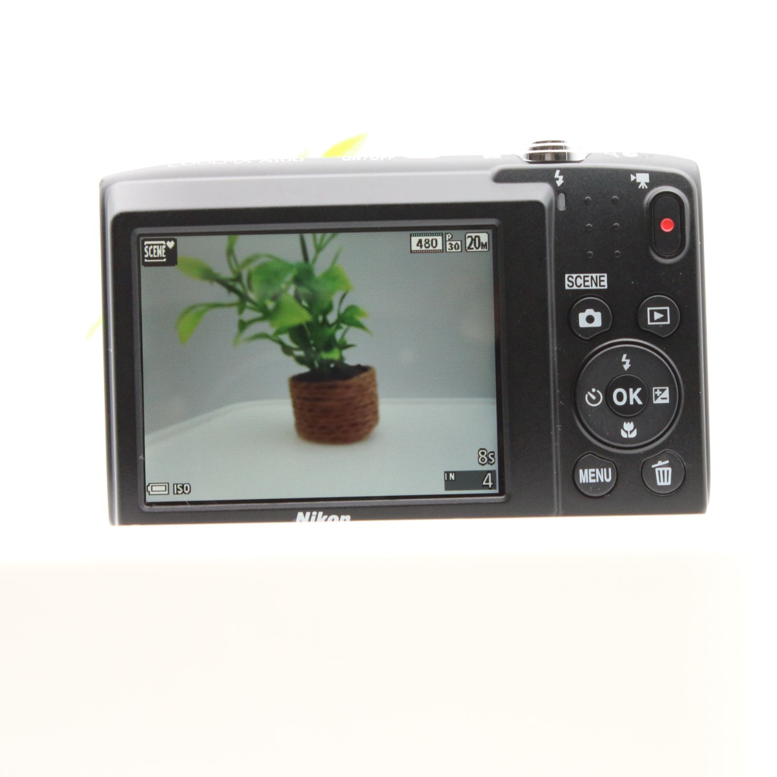 美品】 Nikon COOLPIX A100 レッド 光学5倍 2005万画素 デジタルカメラ