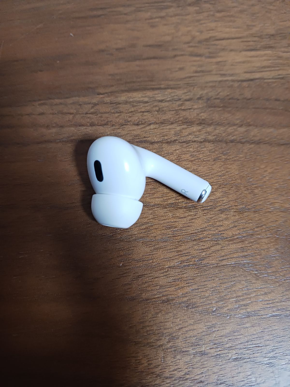 正規品）Apple AirPods Pro 2世代 片耳 R 片方 右耳 ライトニング