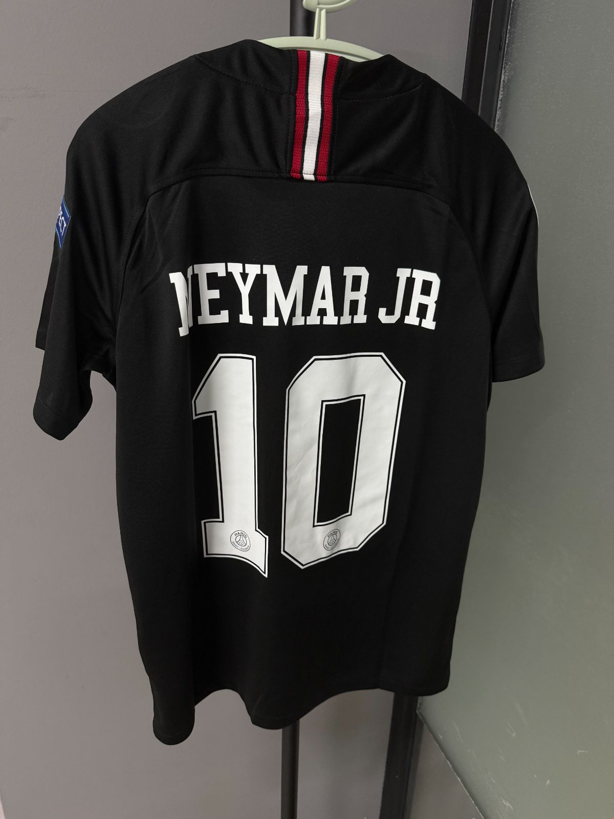 パリサンジェルマンNeymar Jr 10 長袖 ユニフォーム 新品 18/19パリサンジェルマン ネイマール 10番長袖/半袖 - メルカリ